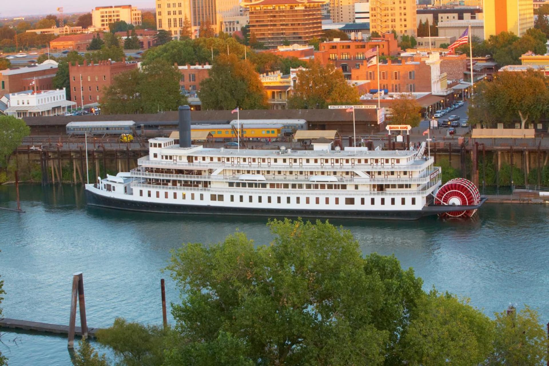 Delta King Hotel gallery photo in Sacramento, CA — image 11