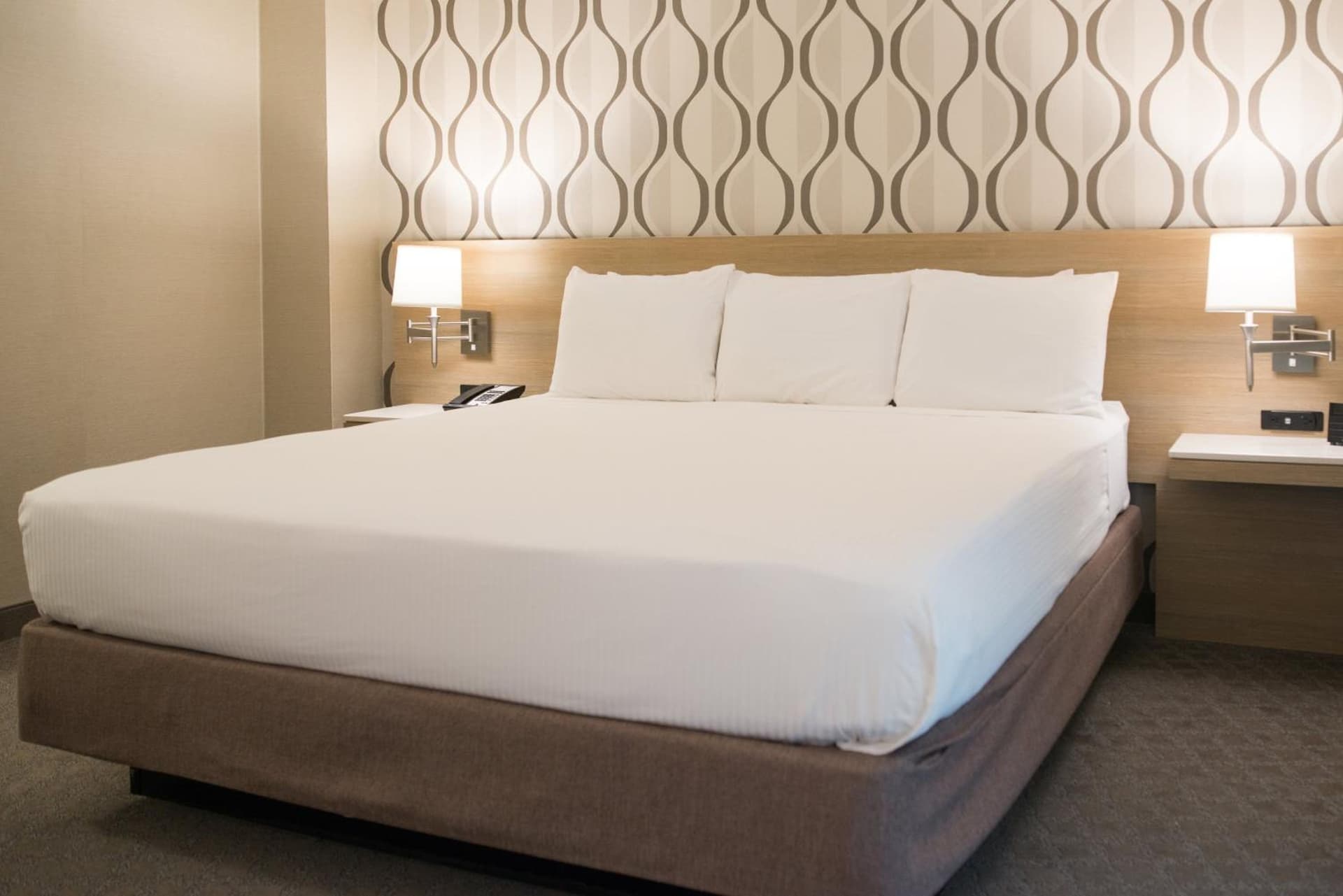 Radisson Hotel Duluth-Harborview gallery photo in Duluth, MN — image 48