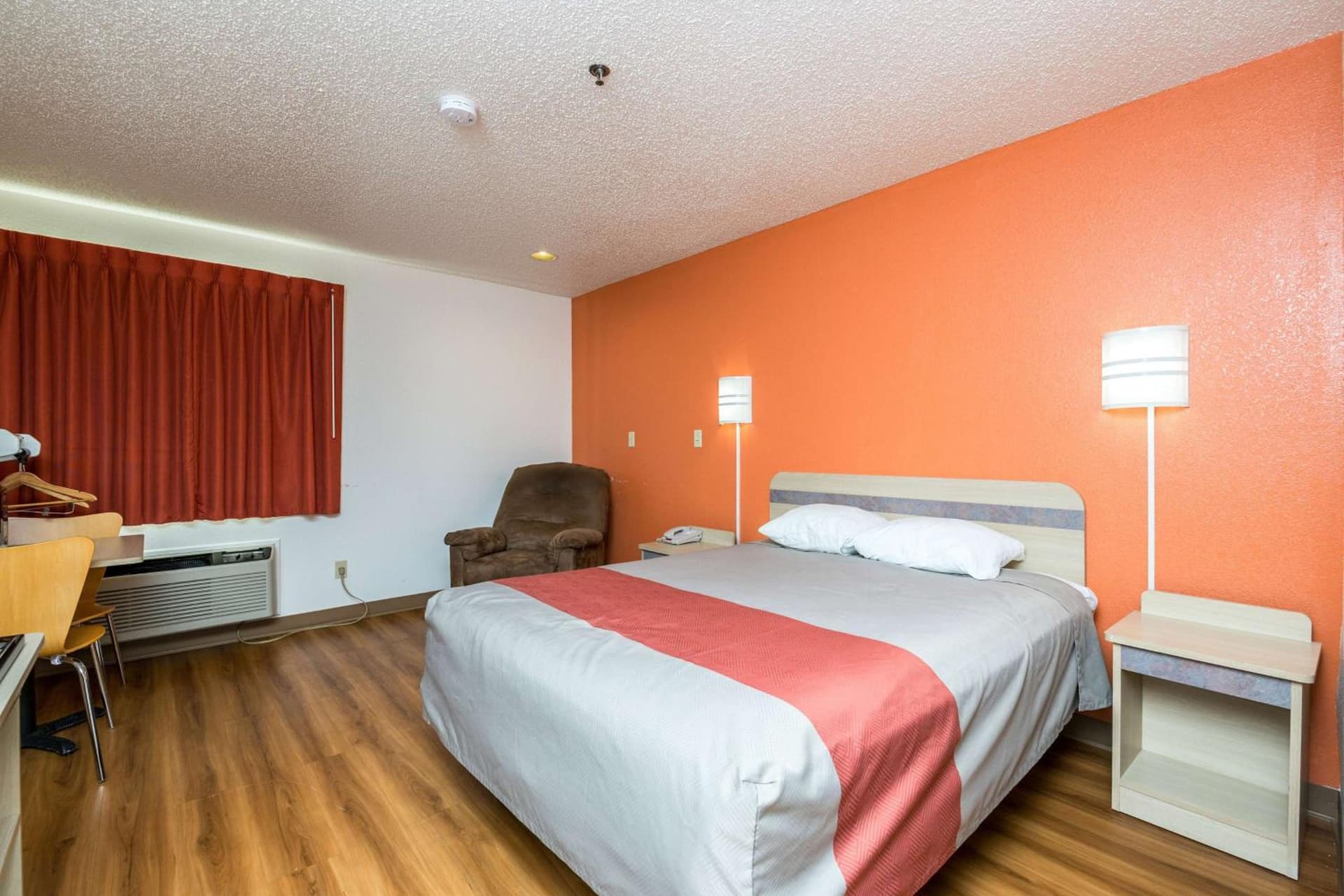 Motel 6-Waterloo, IA gallery photo in Waterloo, IA — image 4