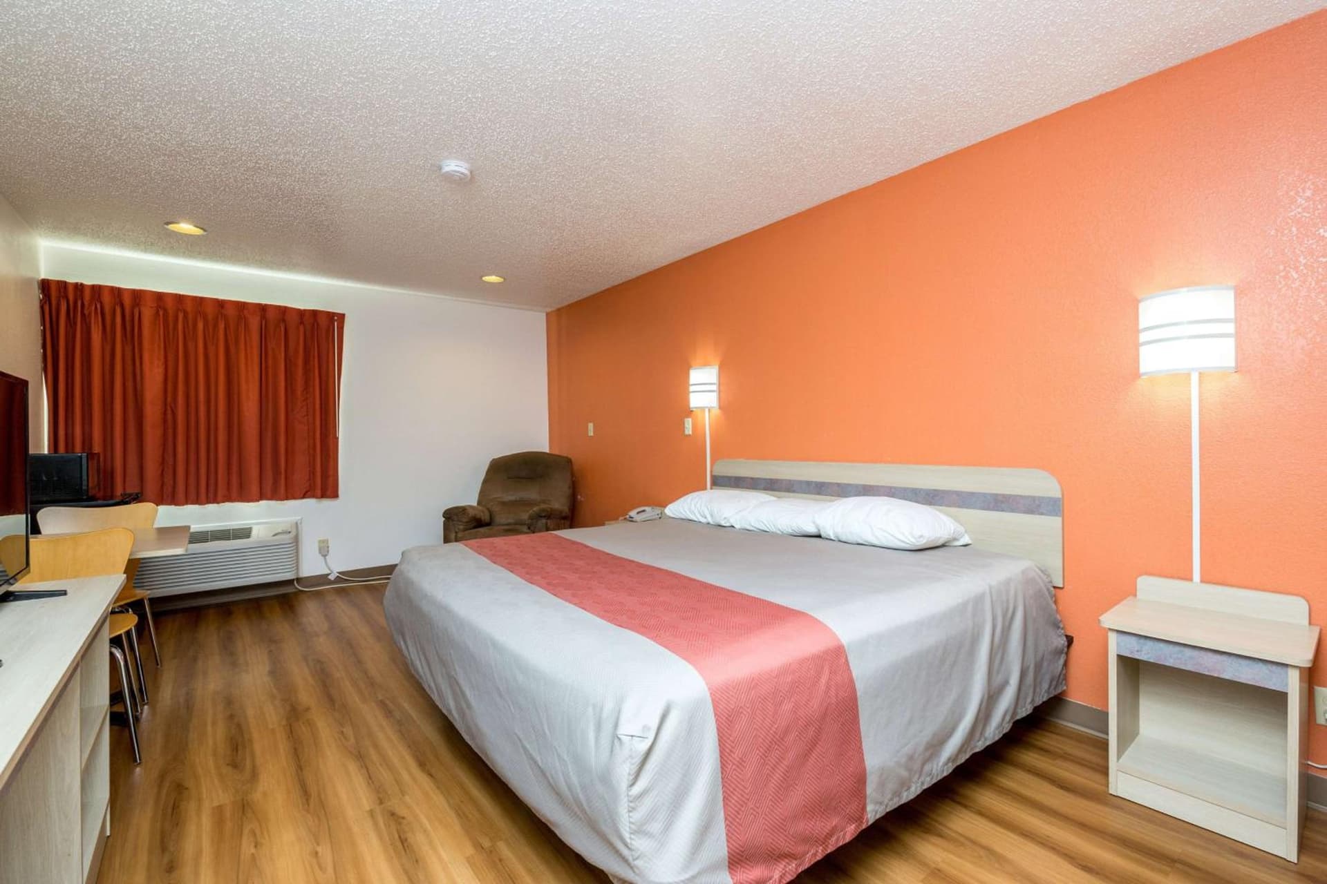 Motel 6-Waterloo, IA gallery photo in Waterloo, IA — image 25