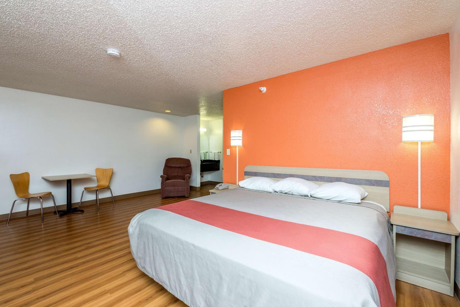 Motel 6-Waterloo, IA gallery photo in Waterloo, IA — image 8