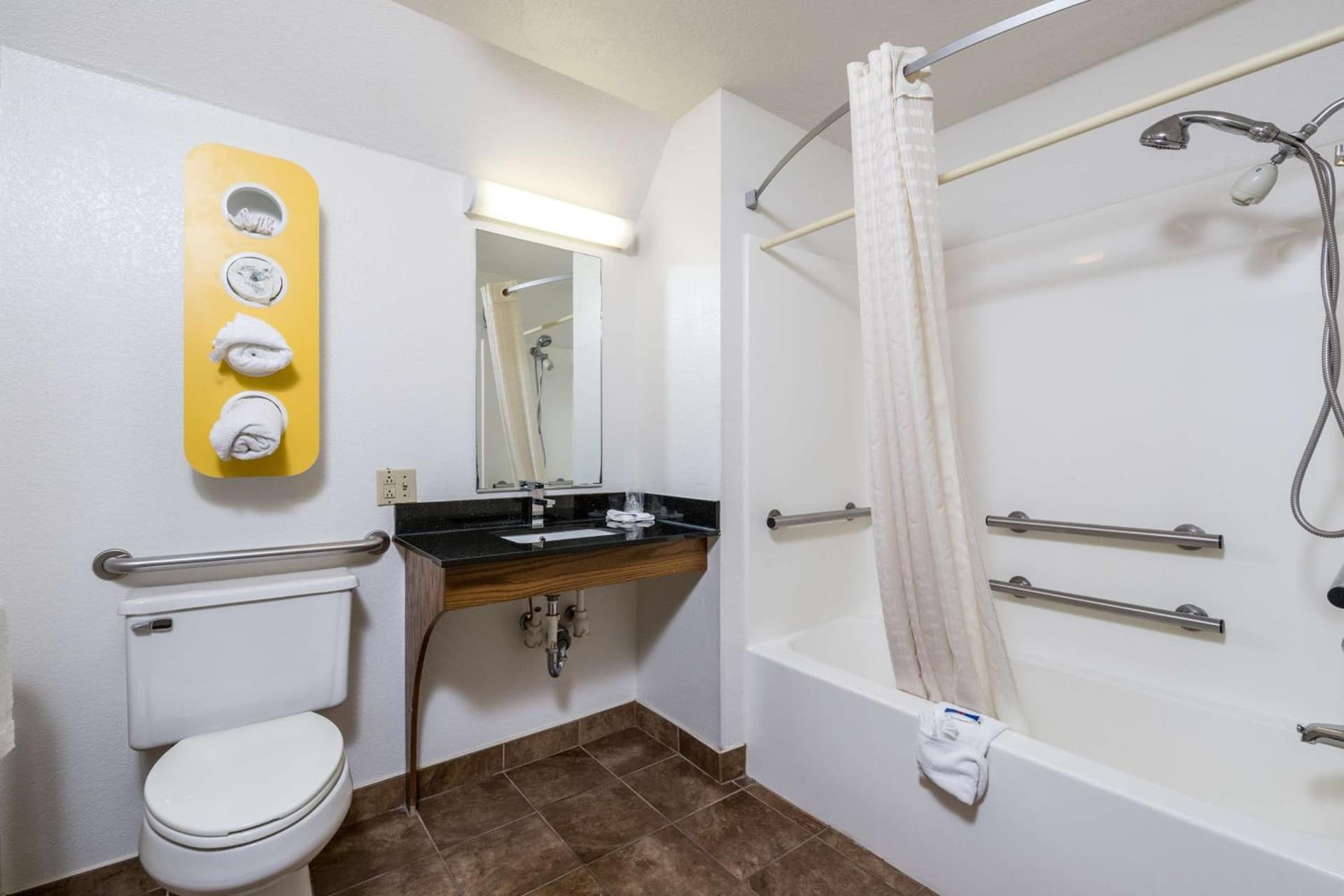 Motel 6-Waterloo, IA gallery photo in Waterloo, IA — image 19