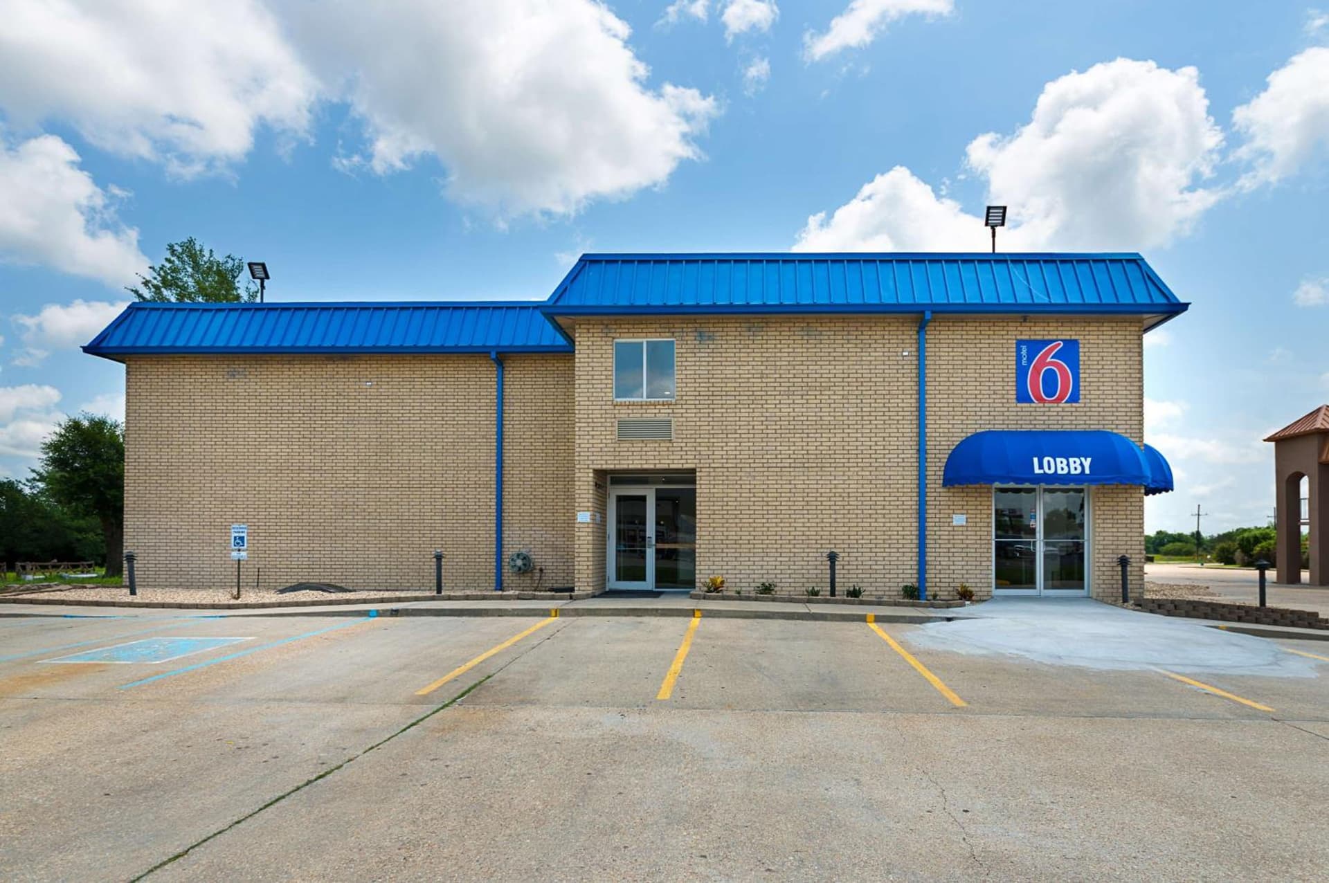 Motel 6-New Iberia, LA featured exterior or lobby in New Iberia, LA — similar hotel