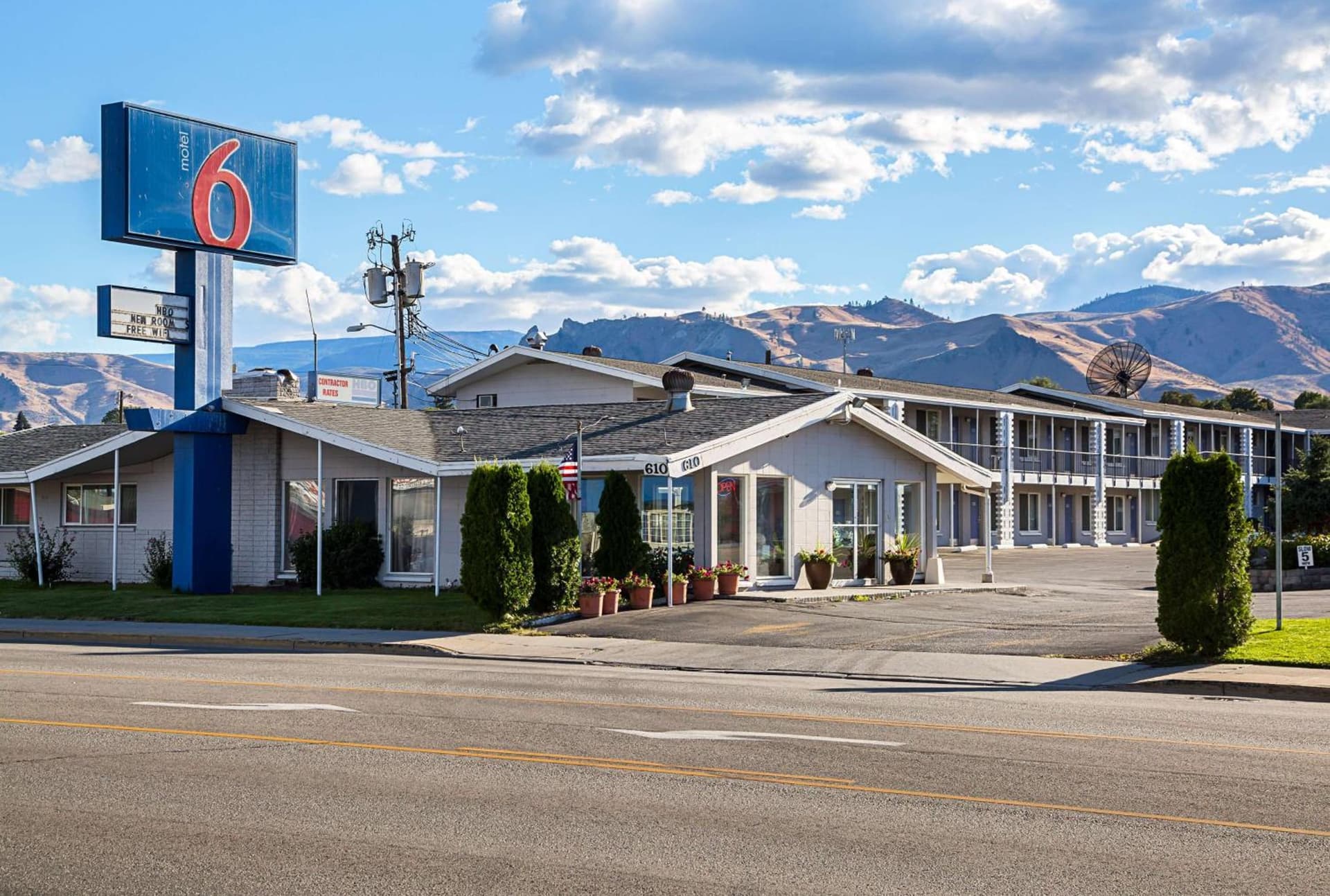Motel 6-Wenatchee, WA — hotel in Wenatchee, Washington