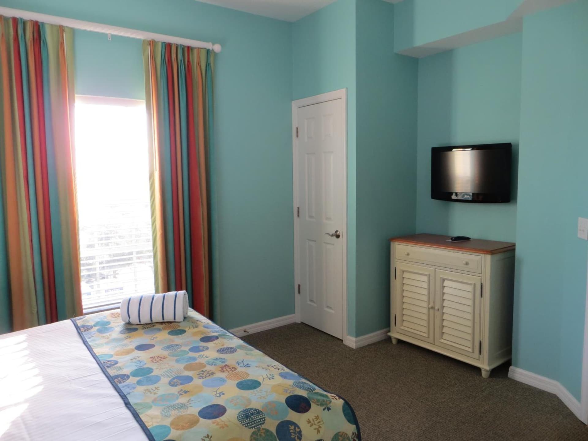 Barefoot Suites gallery photo in Kissimmee, FL — image 25