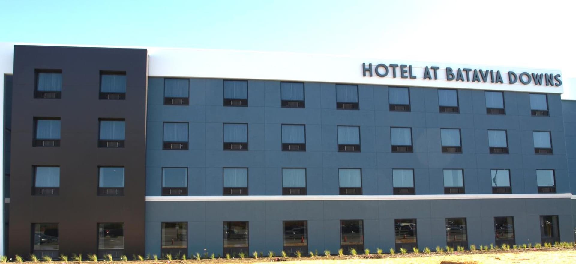 Hotel at Batavia Downs interior in Batavia, NY — gallery photo 2