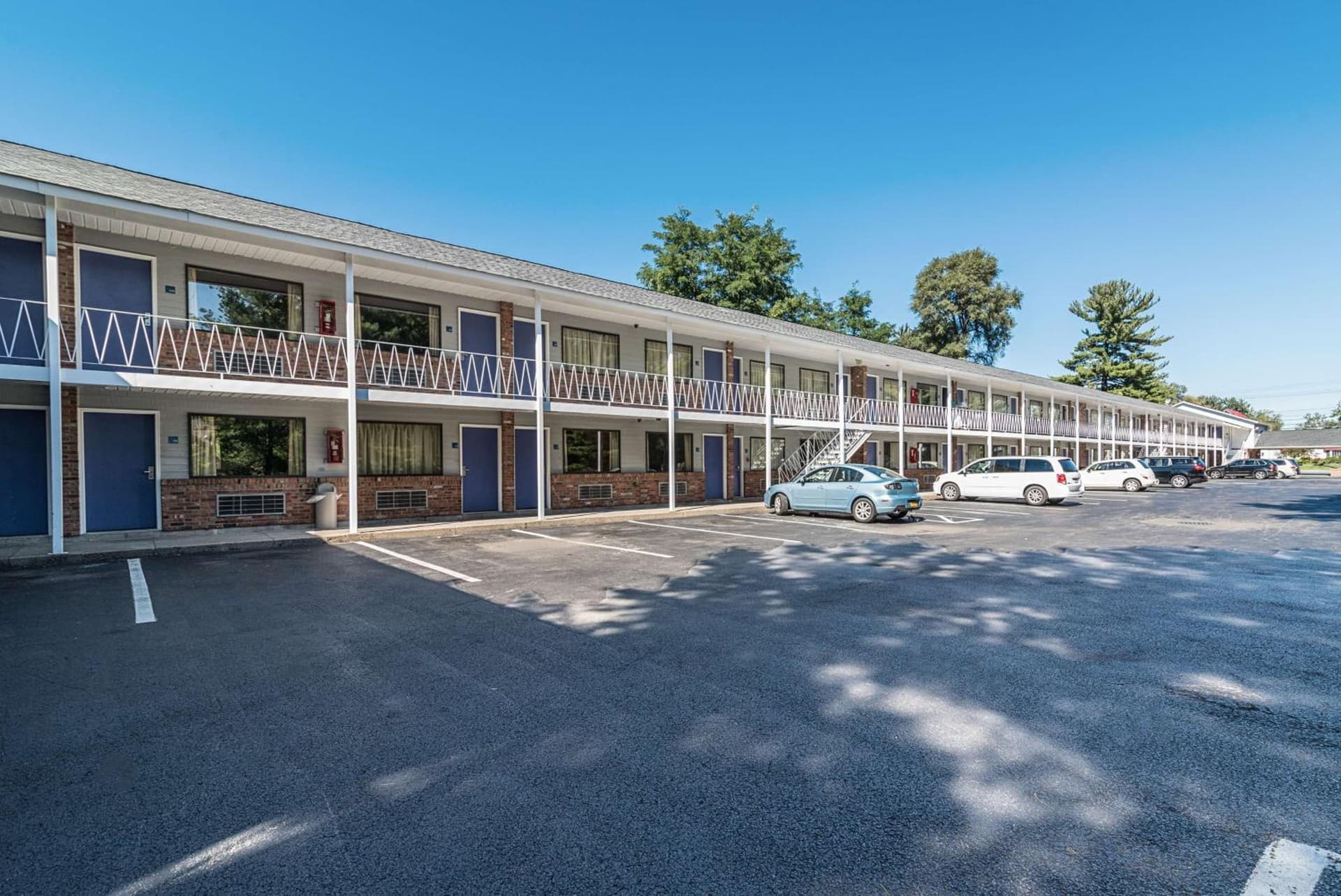 MOTEL 6 - Albany, NY - Airport property views in Albany, NY — gallery photo 3