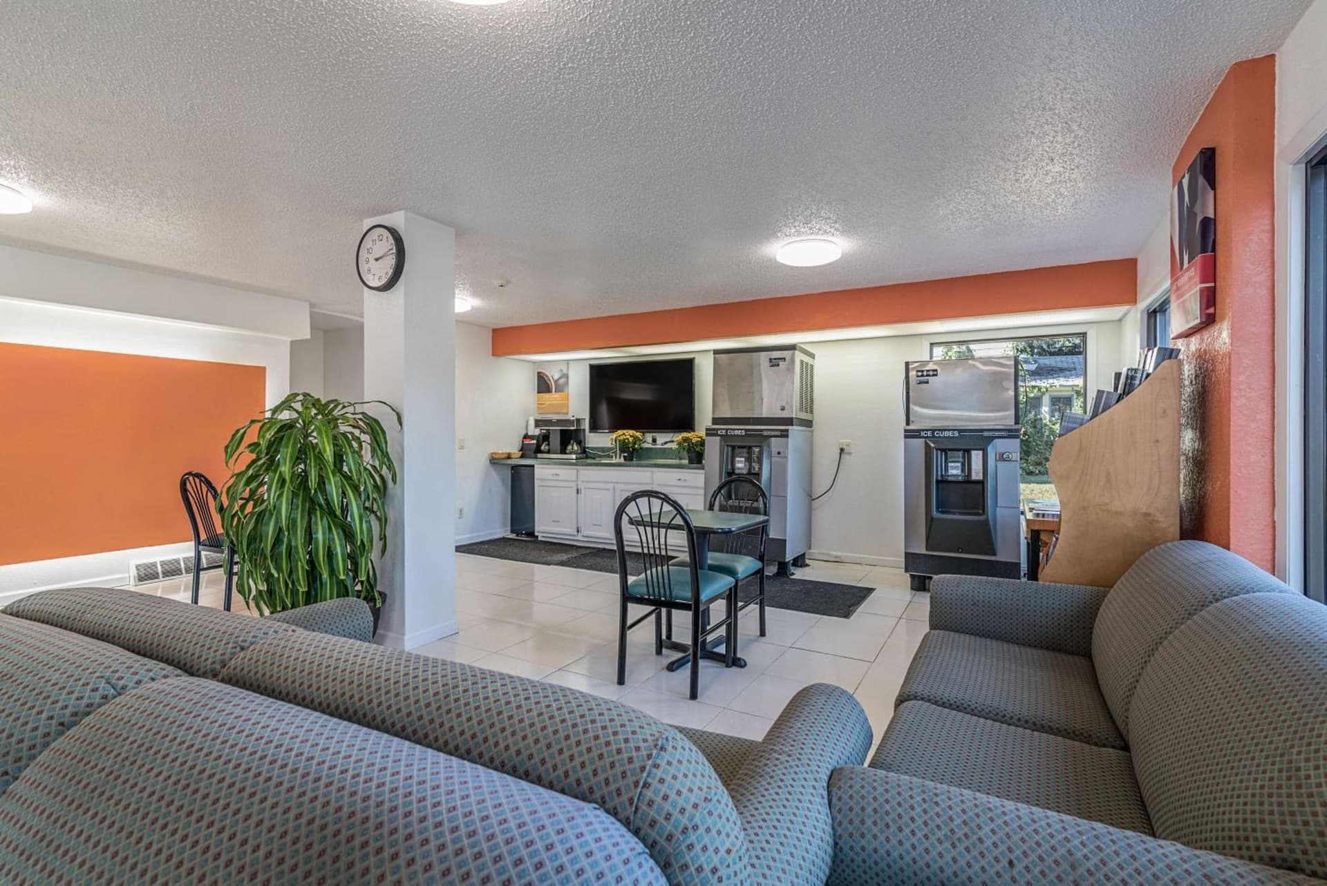 MOTEL 6 - Albany, NY - Airport gallery photo in Albany, NY — image 20