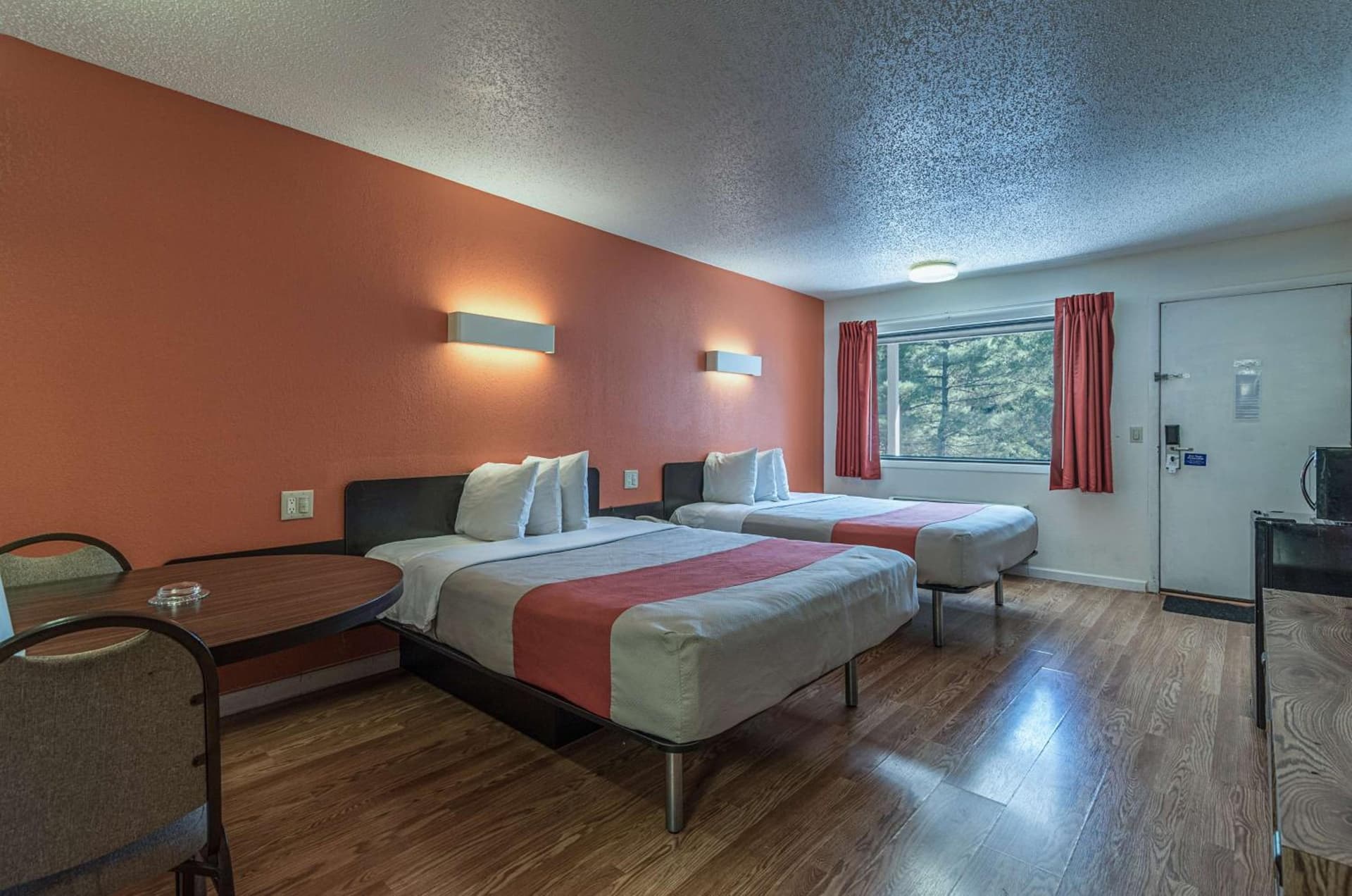 MOTEL 6 - Albany, NY - Airport gallery photo in Albany, NY — image 12