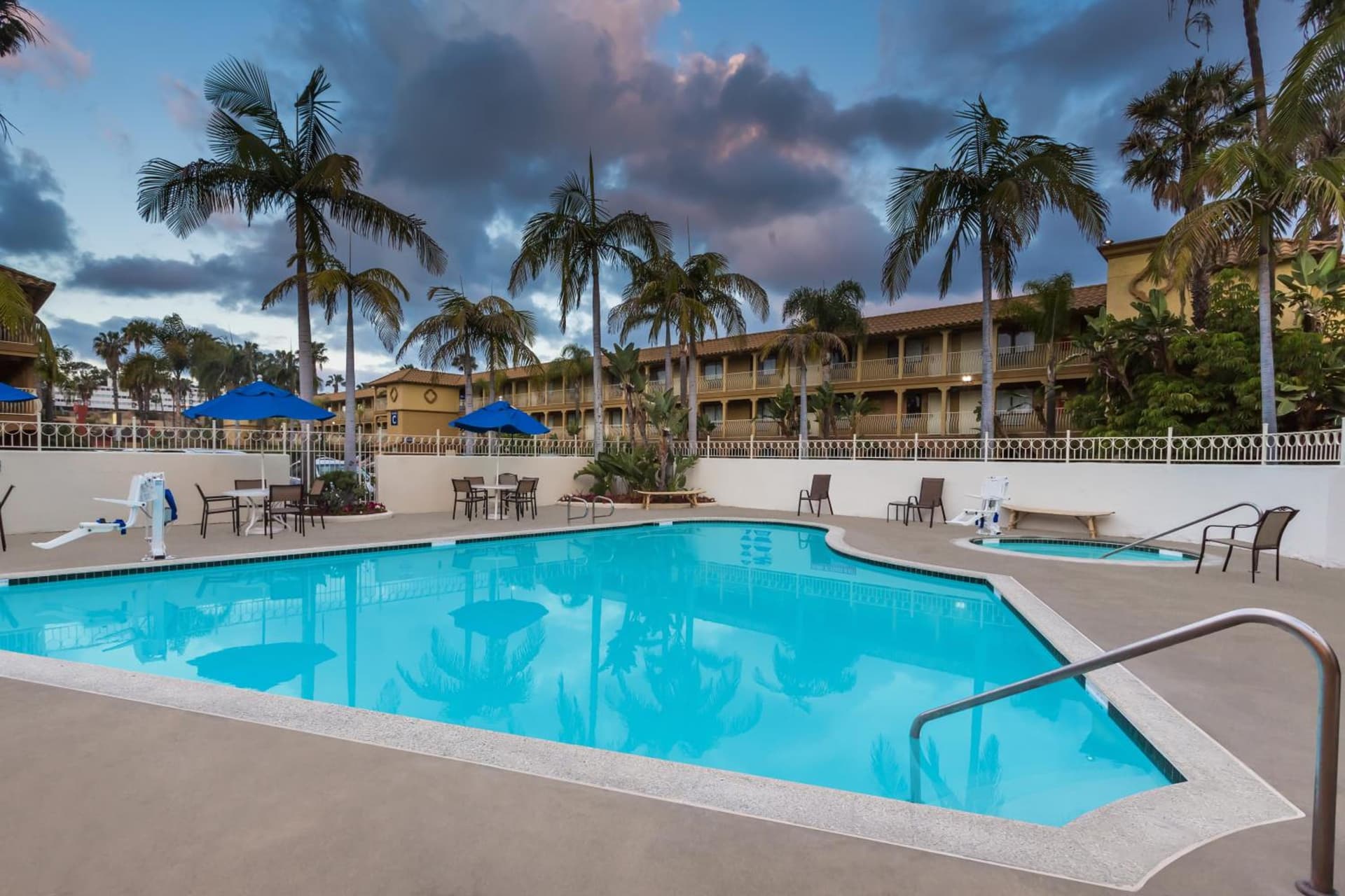 Wyndham Garden San Diego near SeaWorld gallery photo in San Diego, CA — image 55