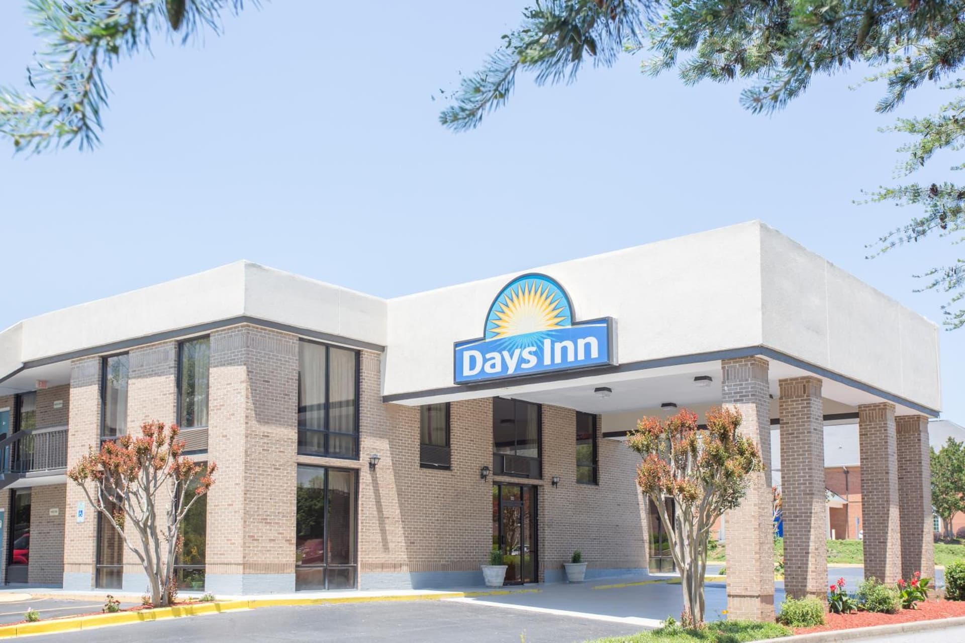 Days Inn by Wyndham Easley West Of Greenville/Clemson Area property views in Easley, SC — gallery photo 3