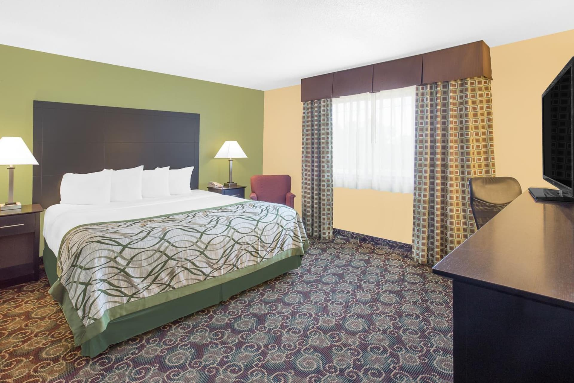 Baymont by Wyndham Holland gallery photo in Holland, MI — image 4