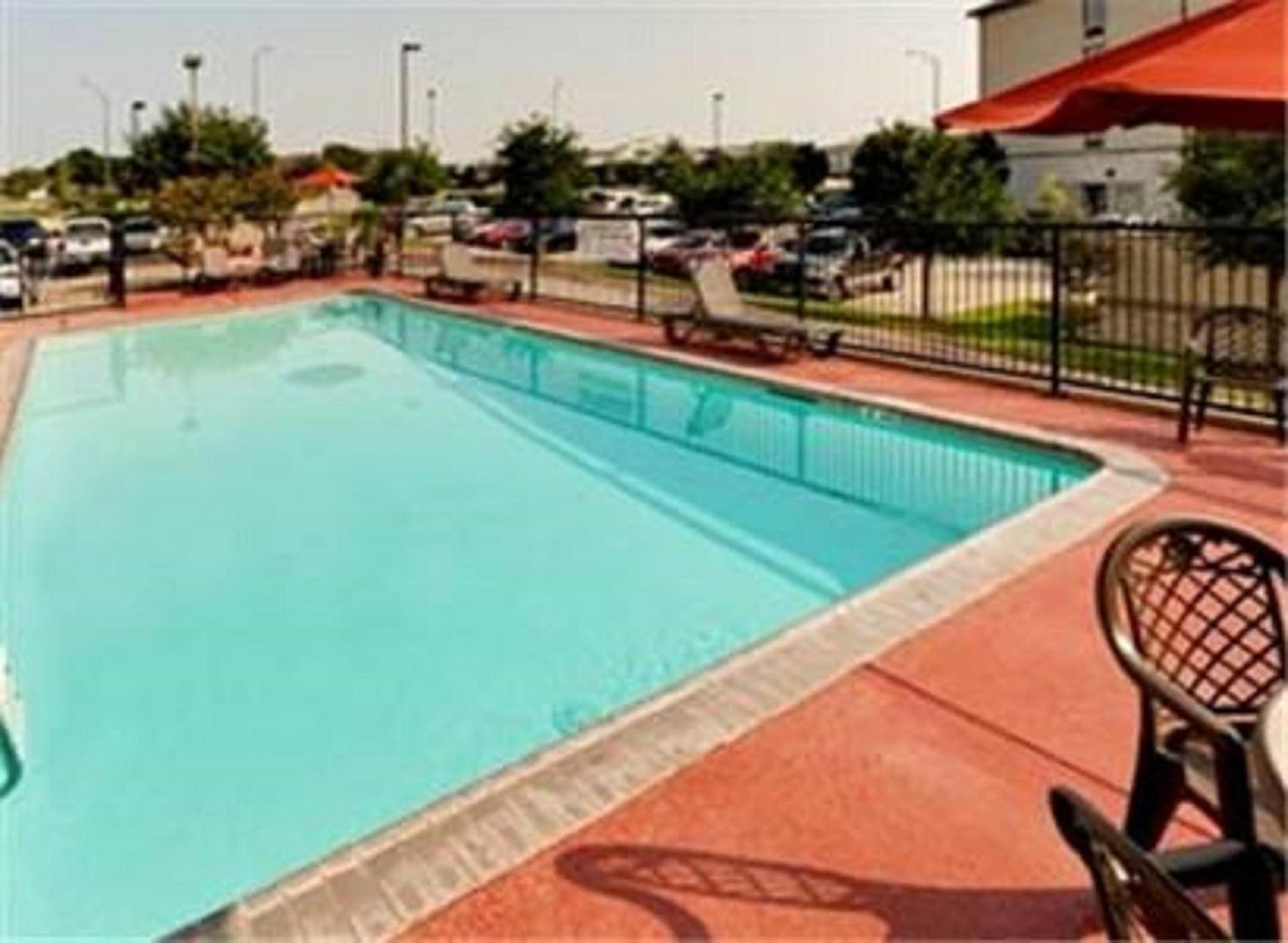 Hawthorn Extended Stay by Wyndham College Station interior in College Station, TX — gallery photo 2