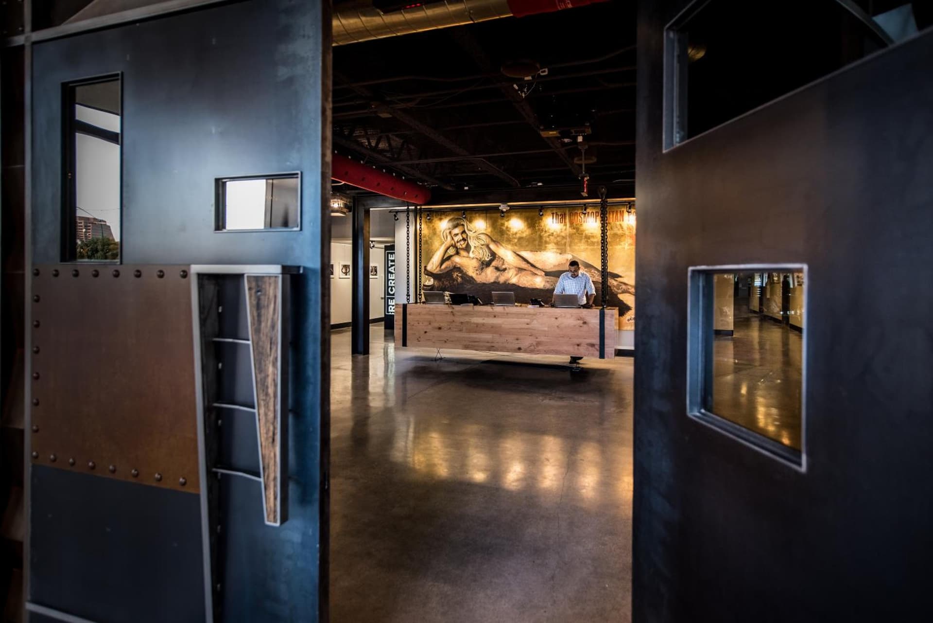Found Re Phoenix gallery photo in Phoenix, AZ — image 124