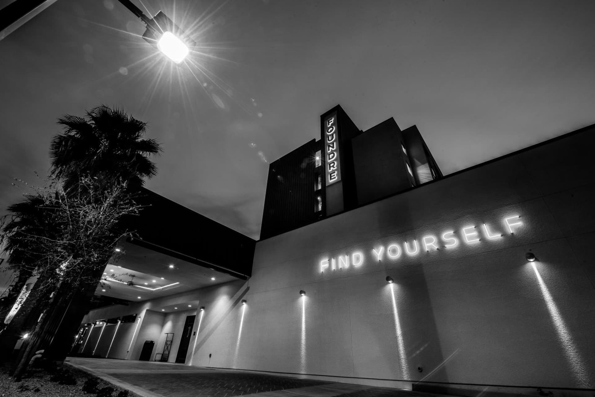 Found Re Phoenix gallery photo in Phoenix, AZ — image 165