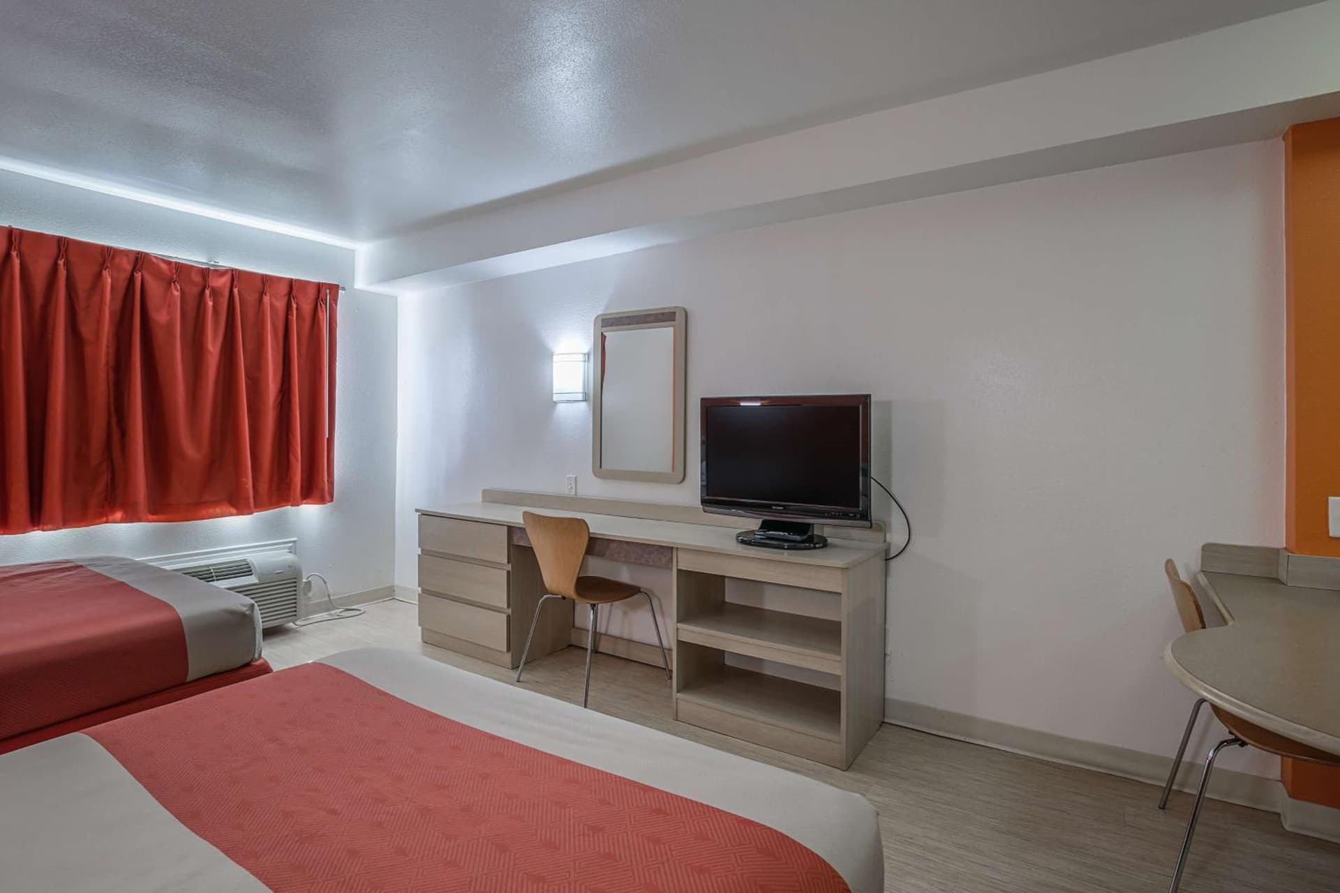 Motel 6-Pasadena, TX gallery photo in Pasadena, TX — image 18