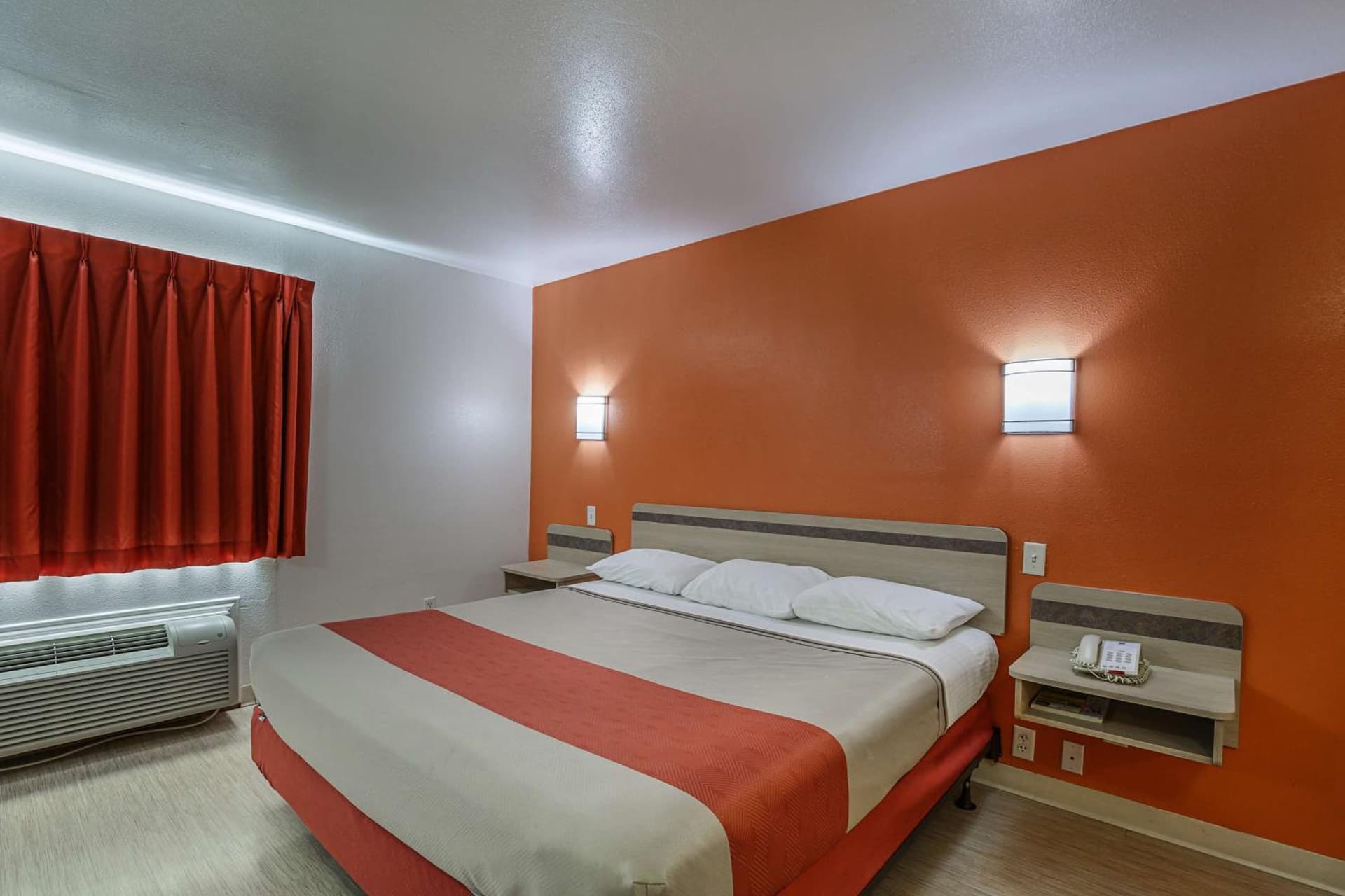 Motel 6-Pasadena, TX gallery photo in Pasadena, TX — image 34