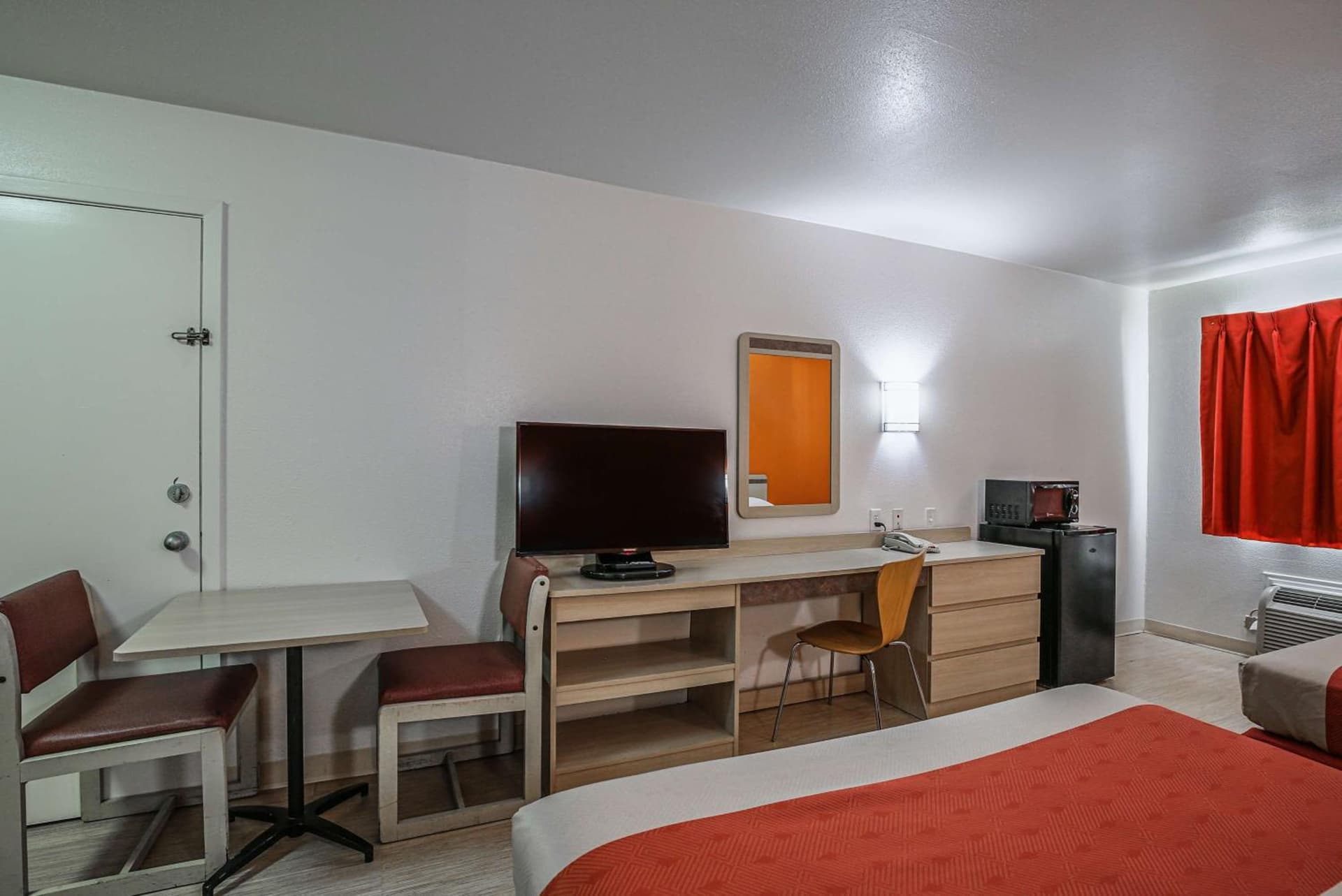 Motel 6-Pasadena, TX gallery photo in Pasadena, TX — image 5
