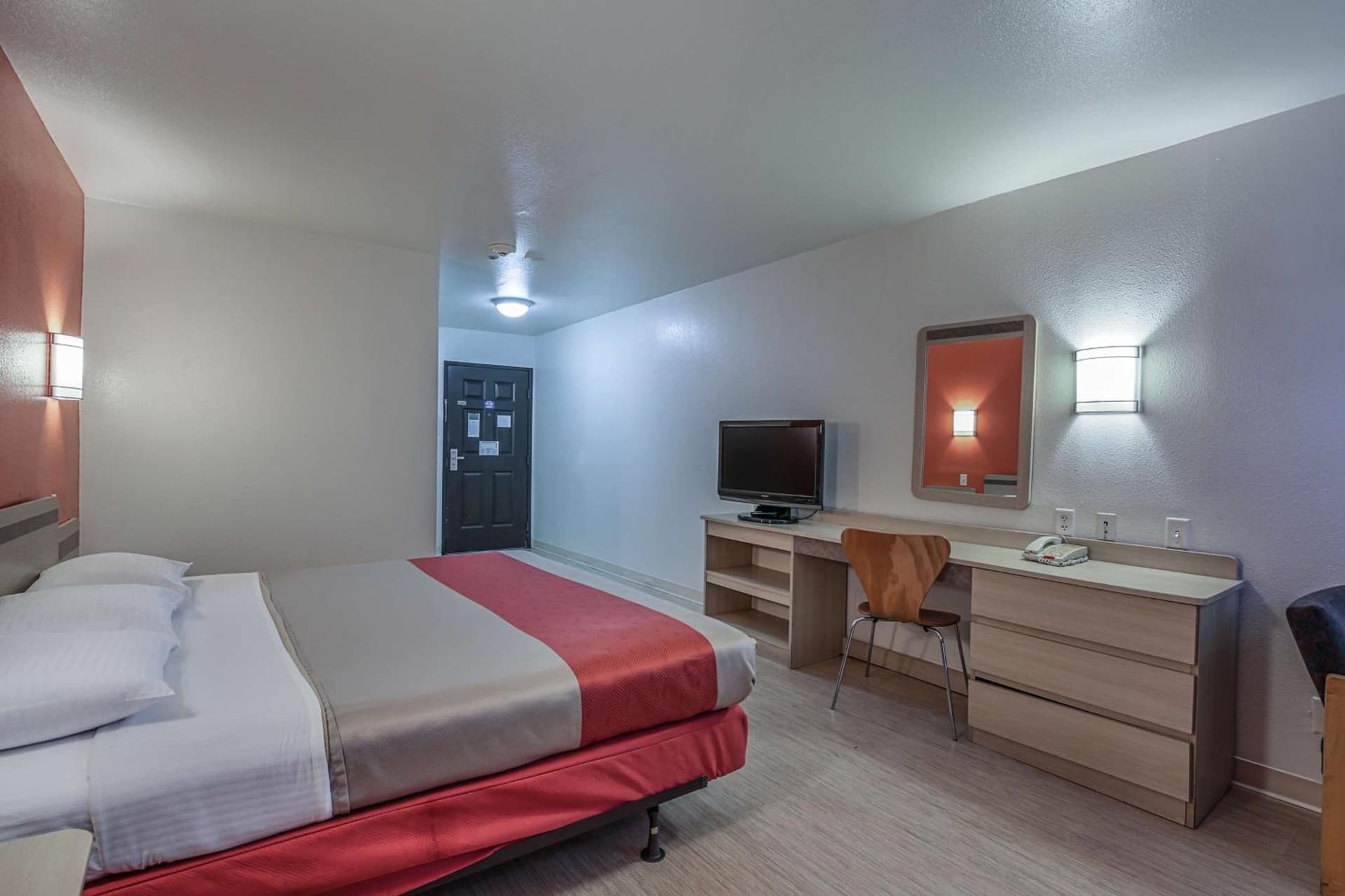 Motel 6-Pasadena, TX gallery photo in Pasadena, TX — image 37