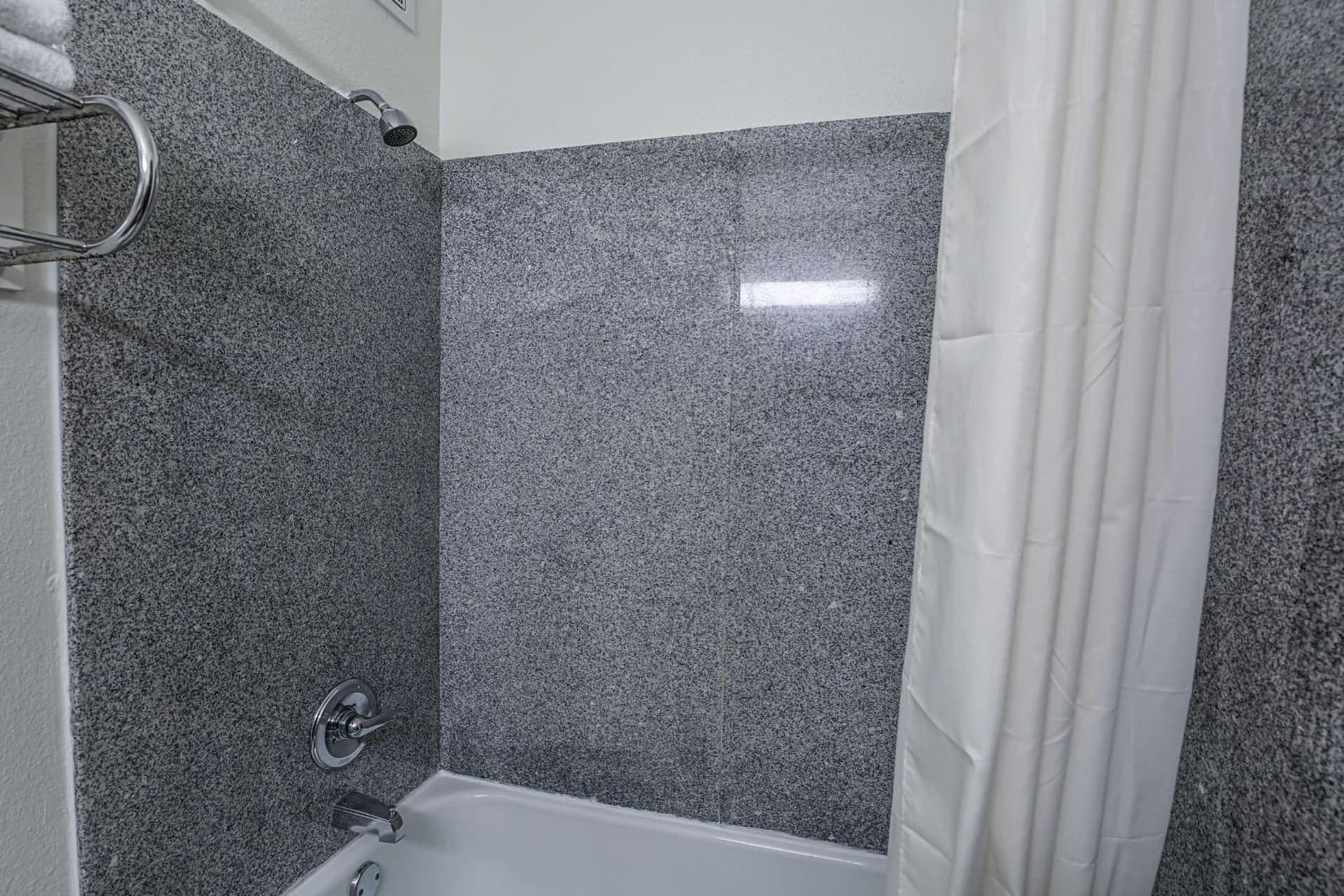 Motel 6-Pasadena, TX gallery photo in Pasadena, TX — image 14