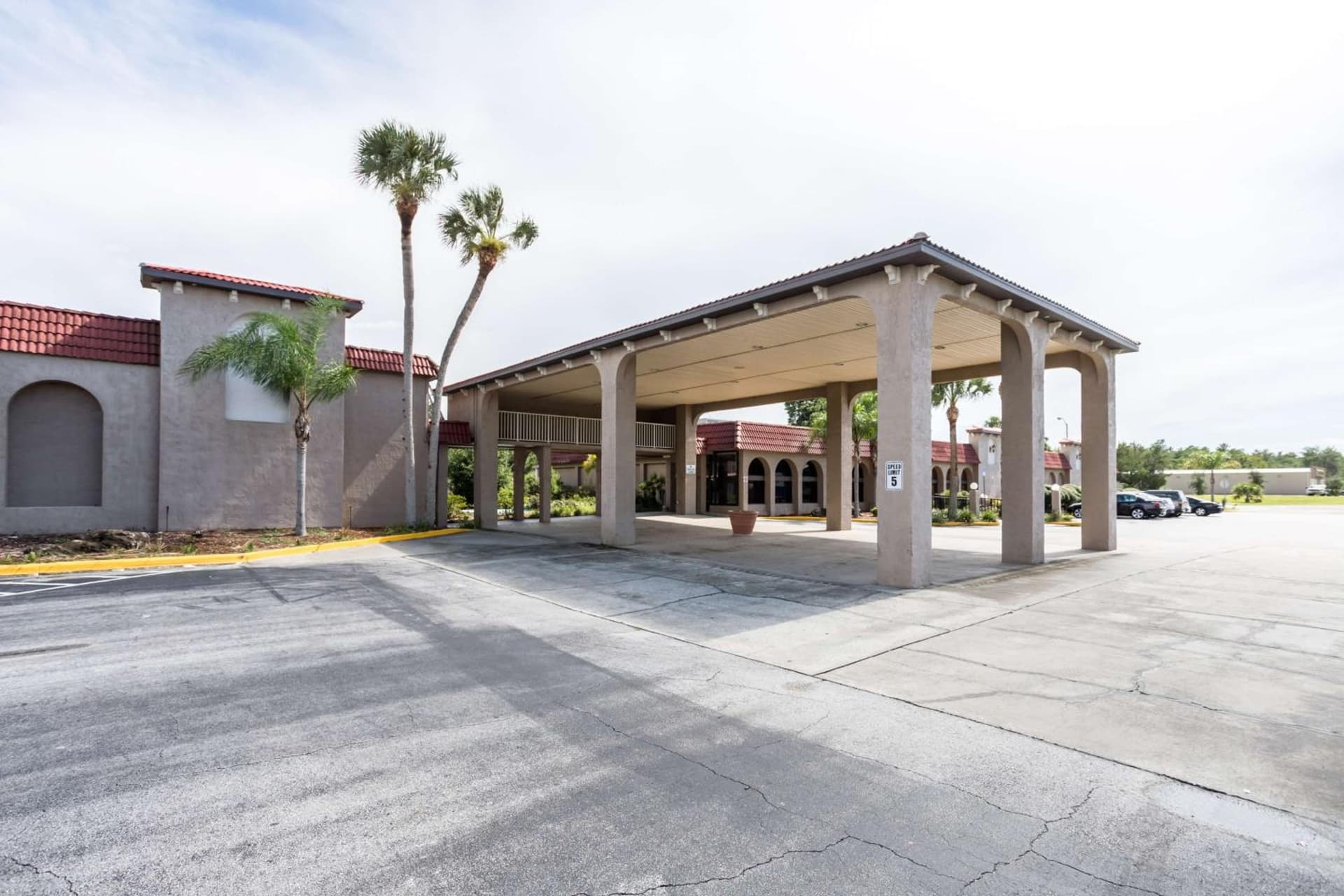 Motel 6-Spring Hill, FL - Weeki Wachee gallery photo in Weeki Wachee, FL — image 73