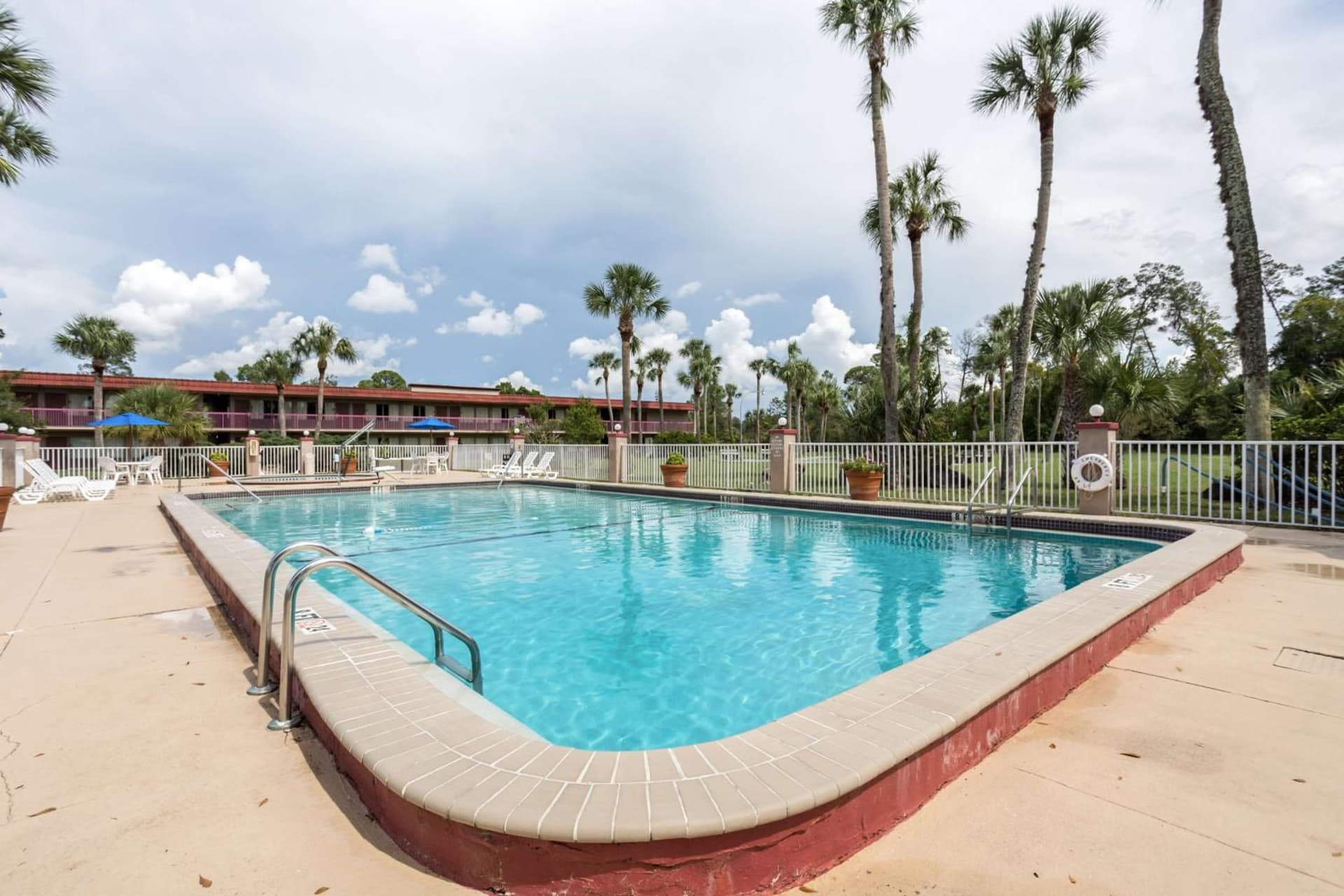 Motel 6-Spring Hill, FL - Weeki Wachee gallery photo in Weeki Wachee, FL — image 46