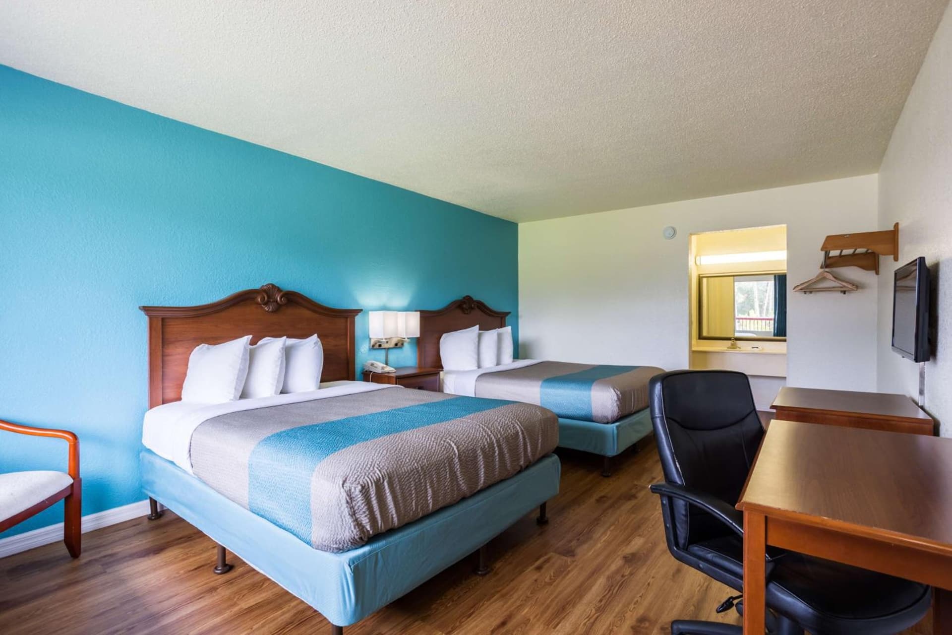 Motel 6-Spring Hill, FL - Weeki Wachee gallery photo in Weeki Wachee, FL — image 59