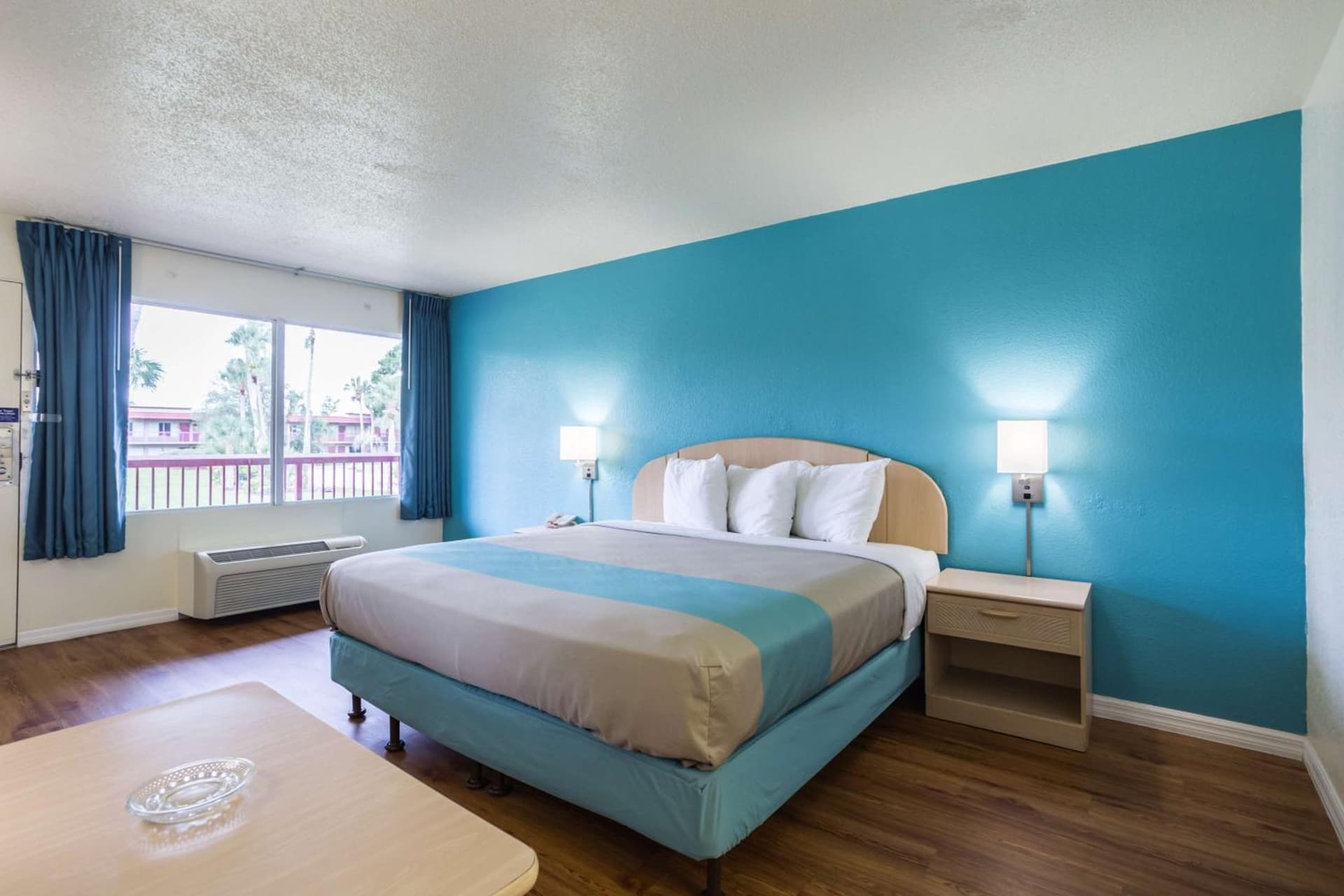 Motel 6-Spring Hill, FL - Weeki Wachee gallery photo in Weeki Wachee, FL — image 26