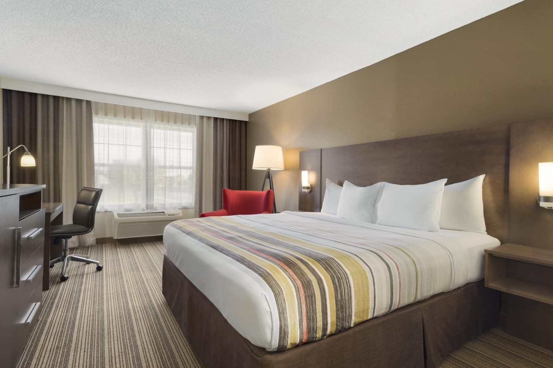 Country Inn & Suites by Radisson, Ankeny - Des Moines gallery photo in Ankeny, IA — image 35