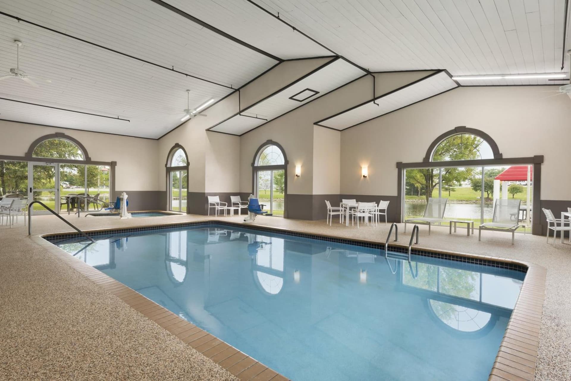 Country Inn & Suites by Radisson, Ankeny - Des Moines gallery photo in Ankeny, IA — image 22