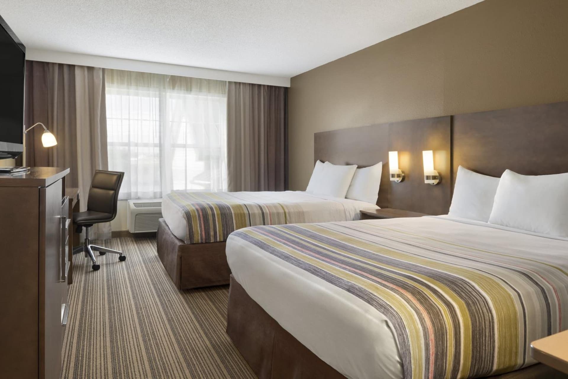 Country Inn & Suites by Radisson, Ankeny - Des Moines gallery photo in Ankeny, IA — image 17