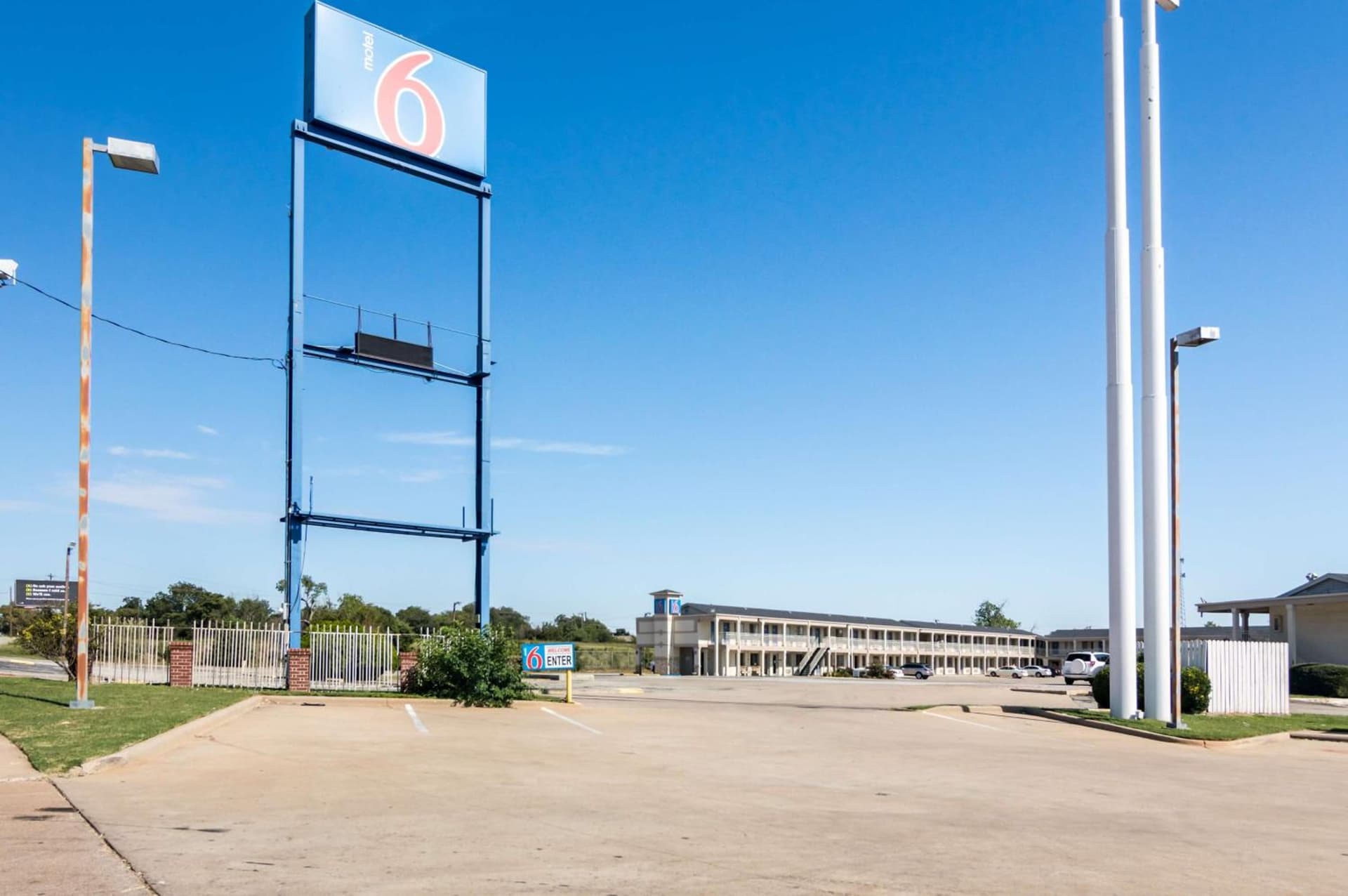 Motel 6-Wichita Falls, TX - North gallery photo in Wichita Falls, TX — image 21