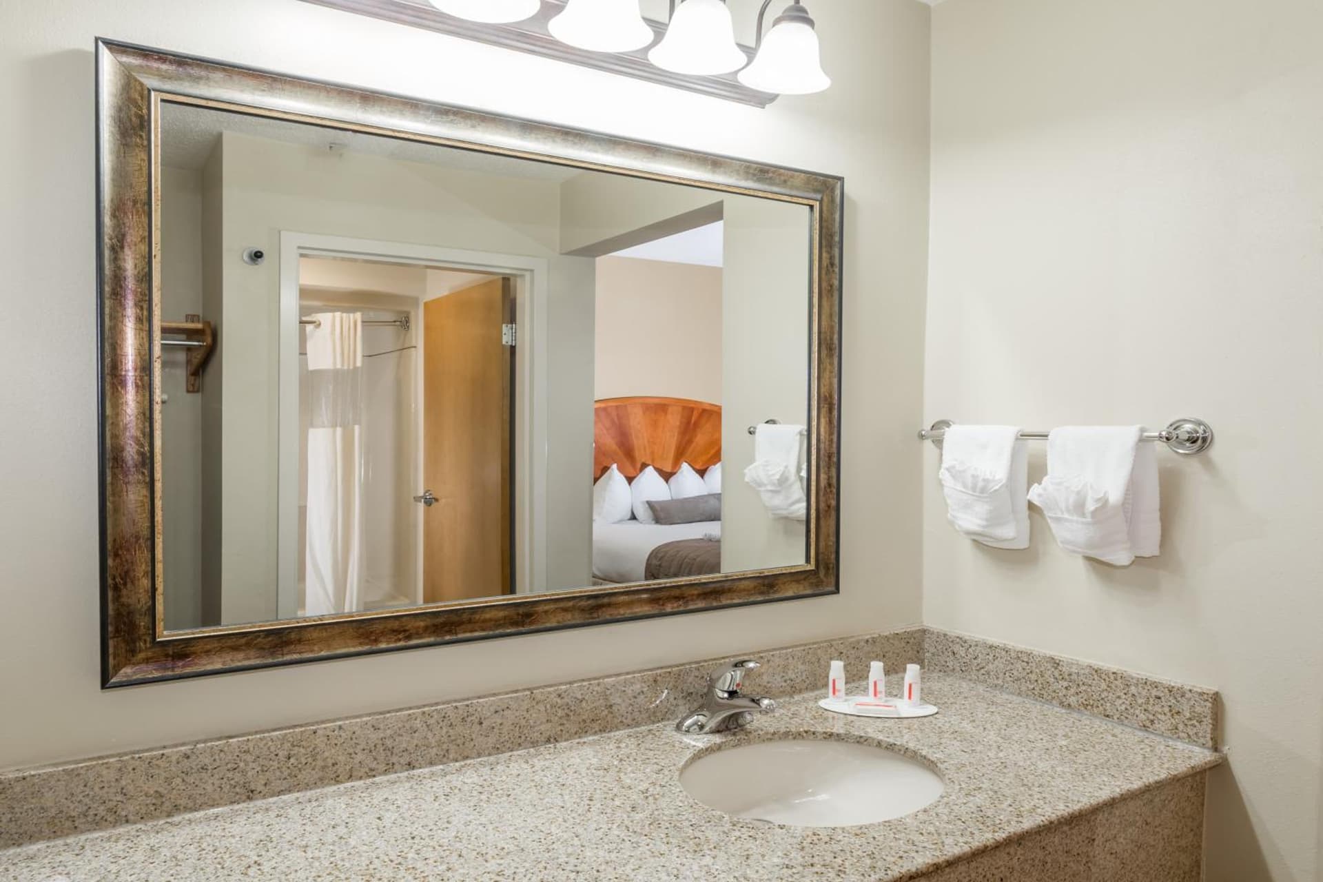 Baymont by Wyndham Asheville/Biltmore gallery photo in Asheville, NC — image 26