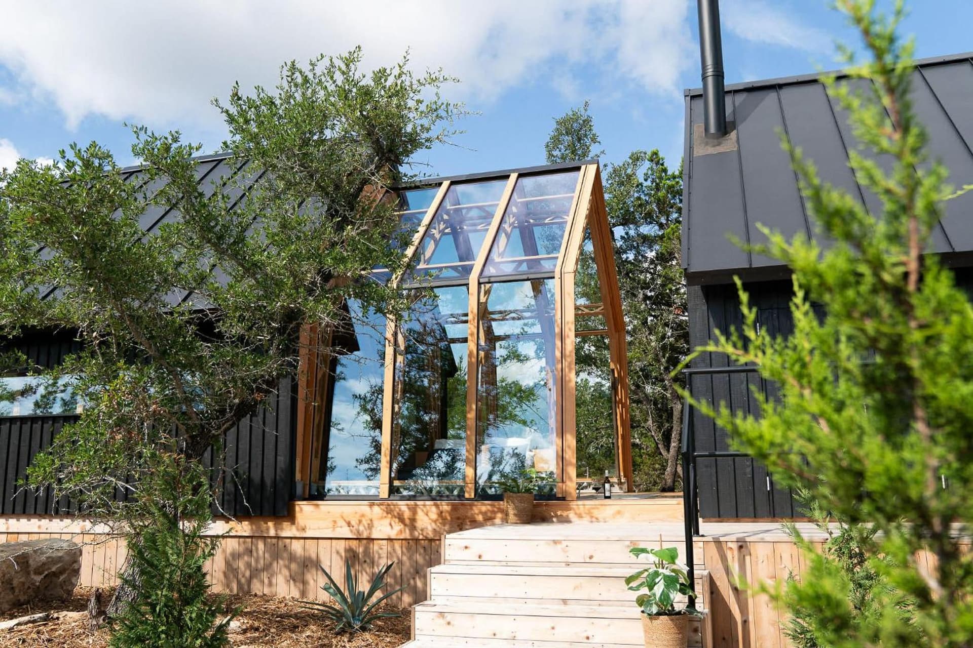 Lagom Retreat — hotel in Dripping Springs, Texas