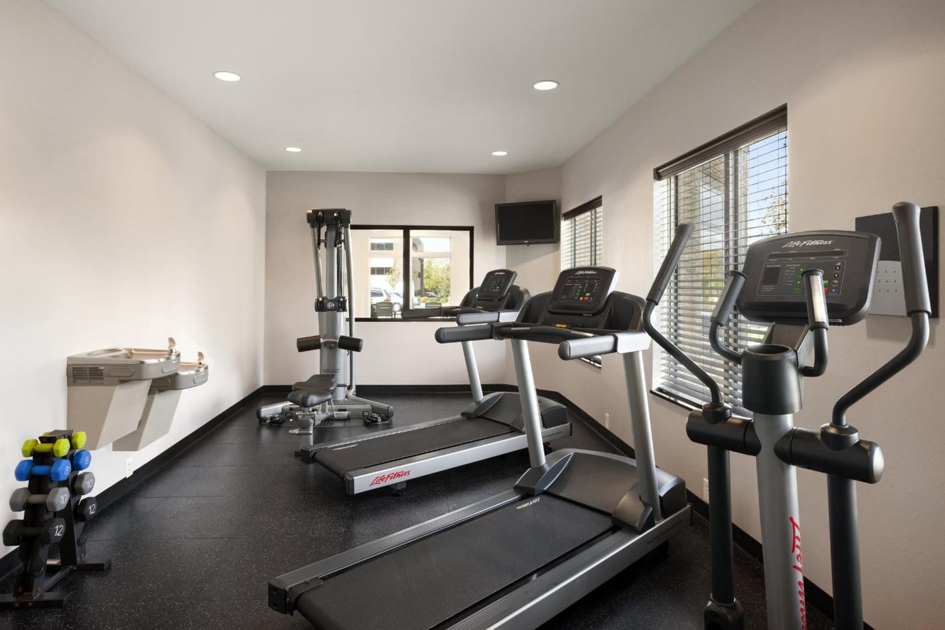 Country Inn & Suites by Radisson, Charlottesville-UVA, VA gallery photo in Charlottesville, VA — image 17