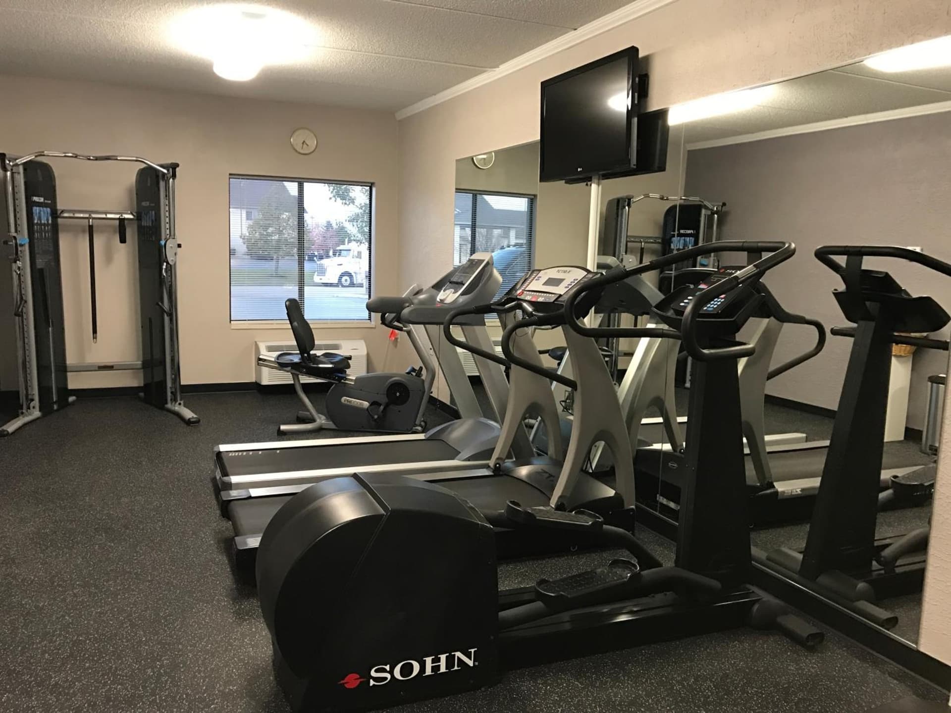 Country Inn & Suites by Radisson, Mt Pleasant-Racine West, WI gallery photo in Sturtevant, WI — image 17