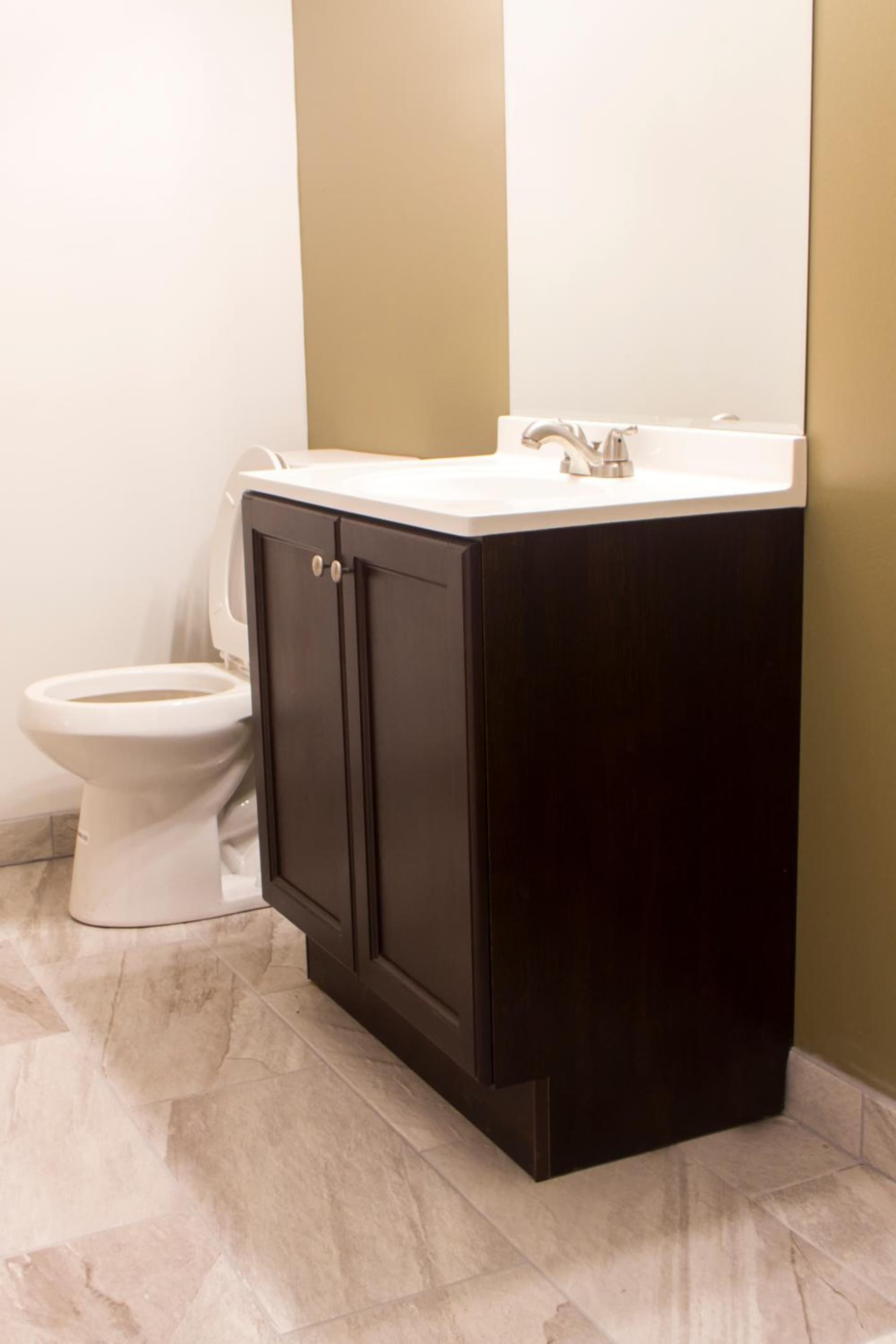 Chateau Suites interior in Norristown, PA — gallery photo 2