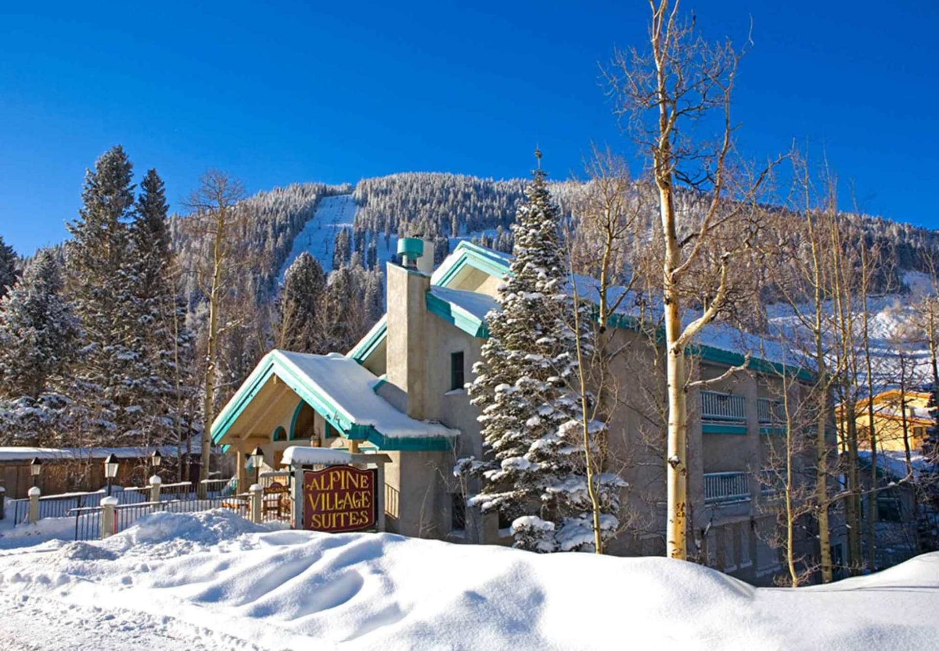 Alpine Village Suites interior in Taos Ski Valley, NM — gallery photo 2