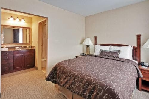 Staybridge Suites Williamsville Buffalo by IHG property views in Williamsville, NY — gallery photo 3