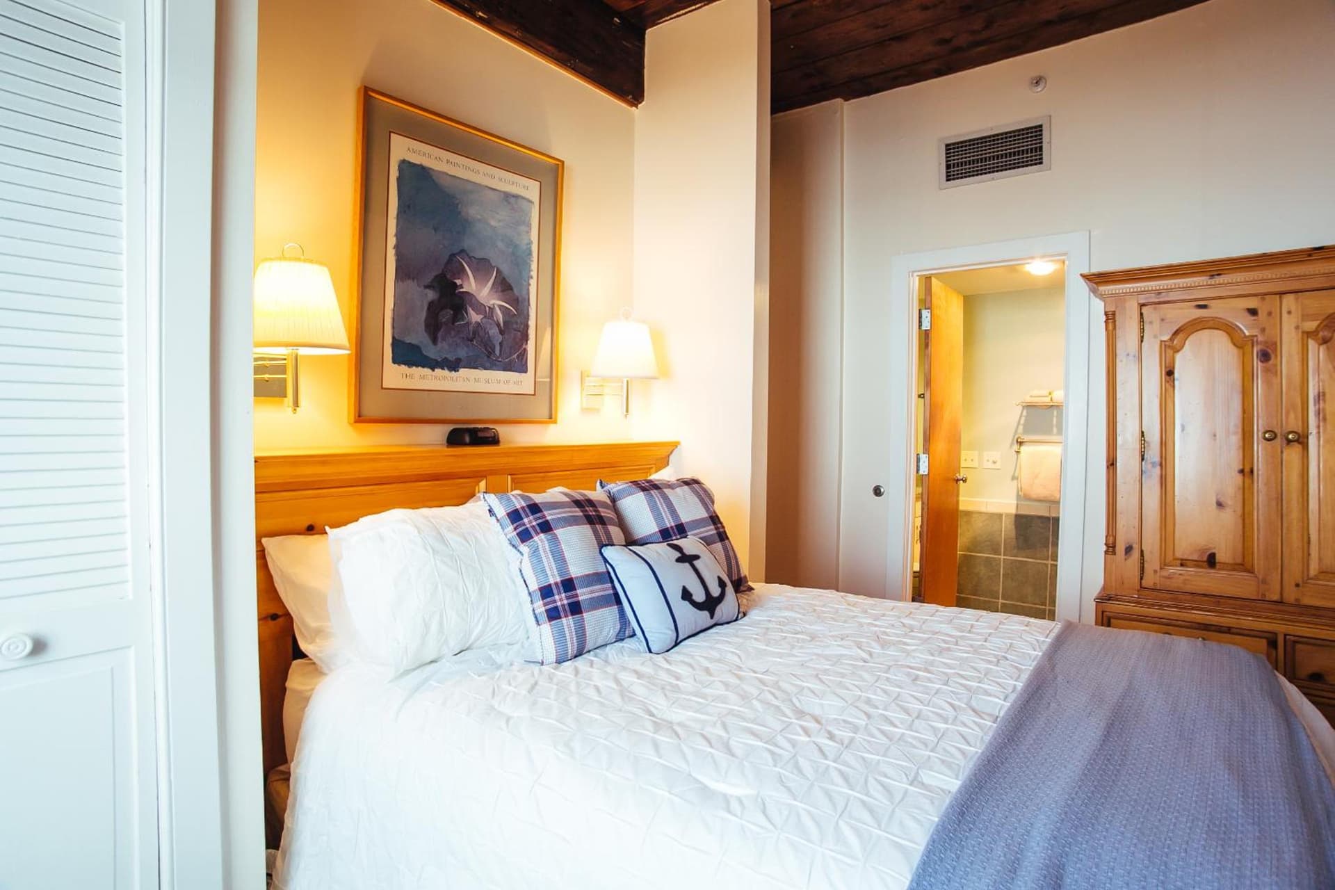 Newport Bay Club and Hotel property views in Newport, RI — gallery photo 3