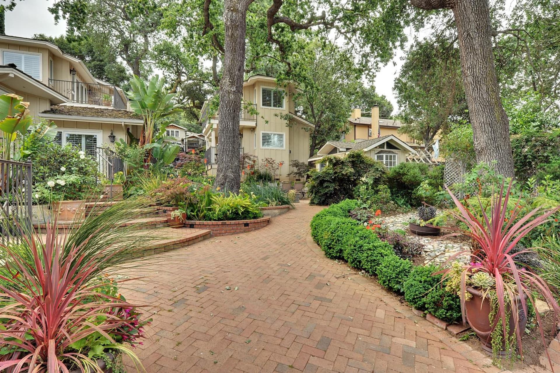 Saratoga Oaks Lodge gallery photo in Saratoga, CA — image 5