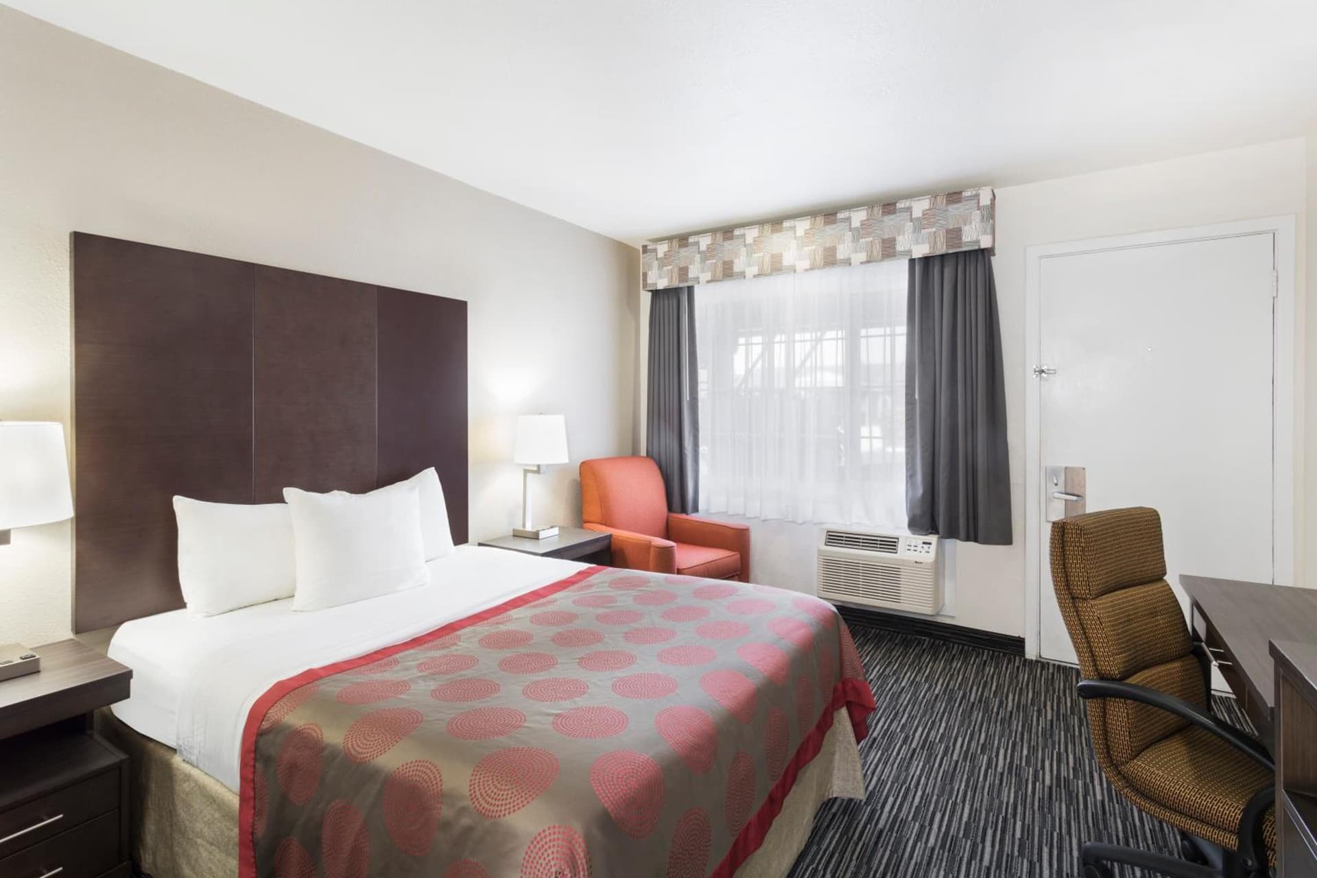 Ramada by Wyndham Monterey gallery photo in Monterey, CA — image 6