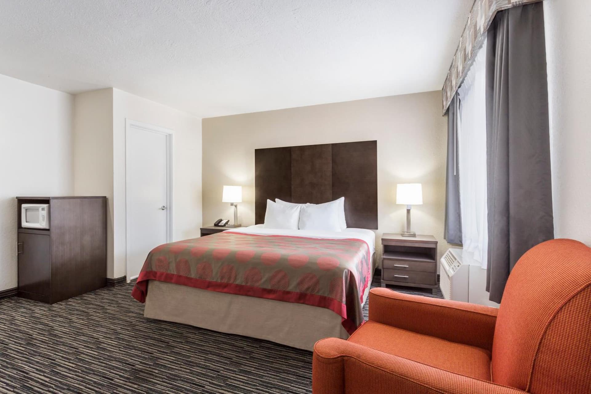 Ramada by Wyndham Monterey gallery photo in Monterey, CA — image 11