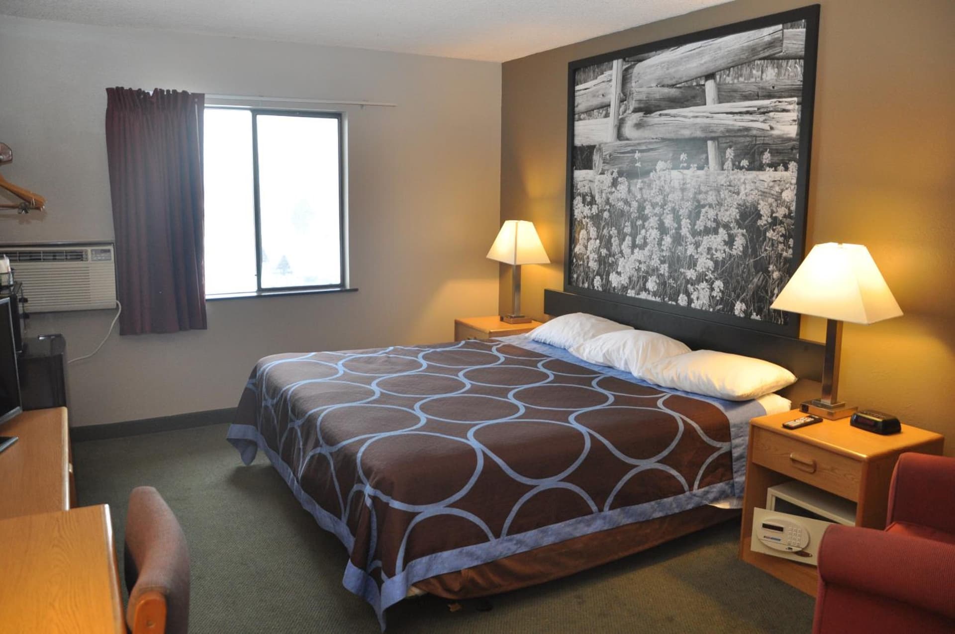 Super 8 by Wyndham Boise gallery photo in Boise, ID — image 18