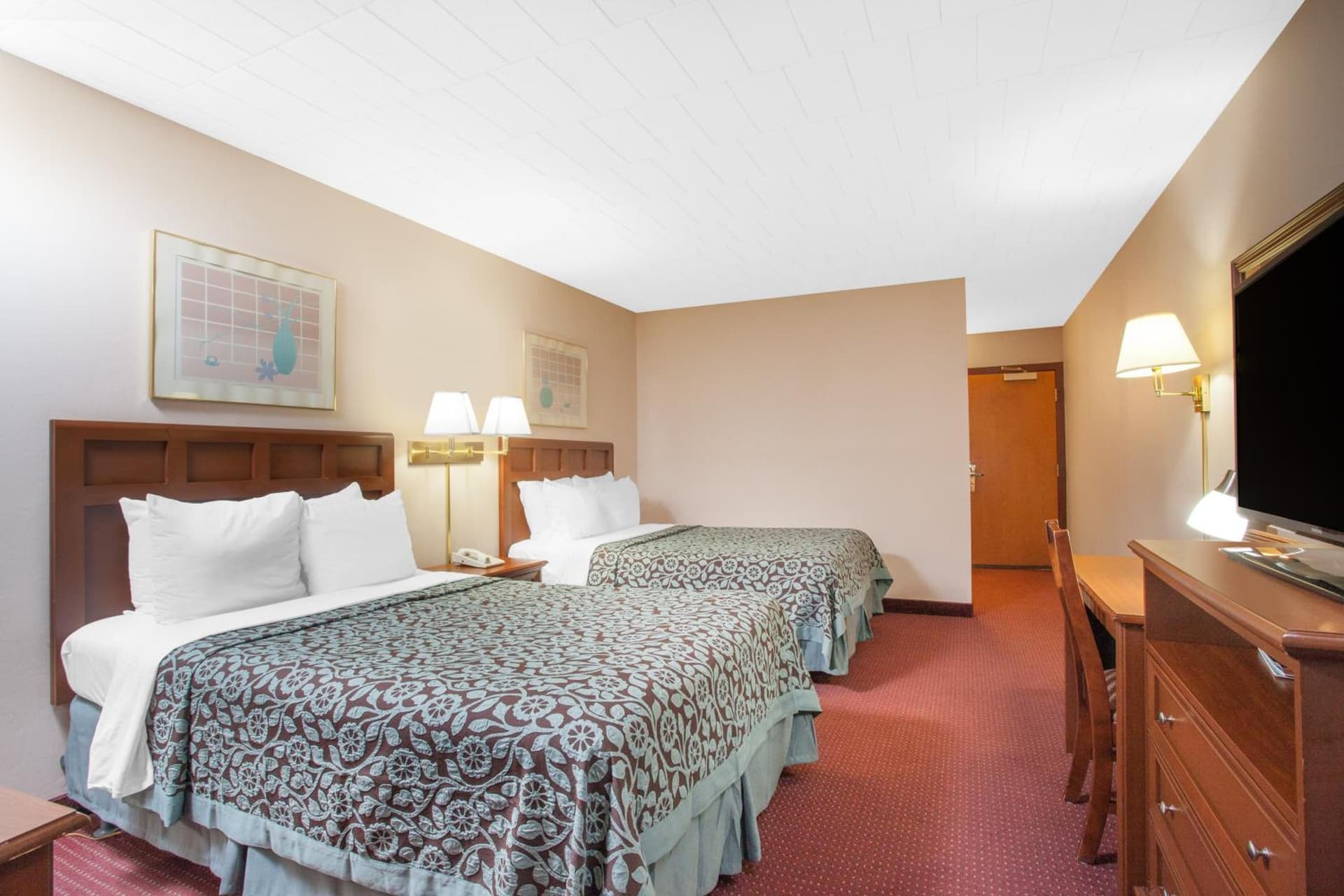 Days Inn by Wyndham Liberty gallery photo in Ferndale — image 21