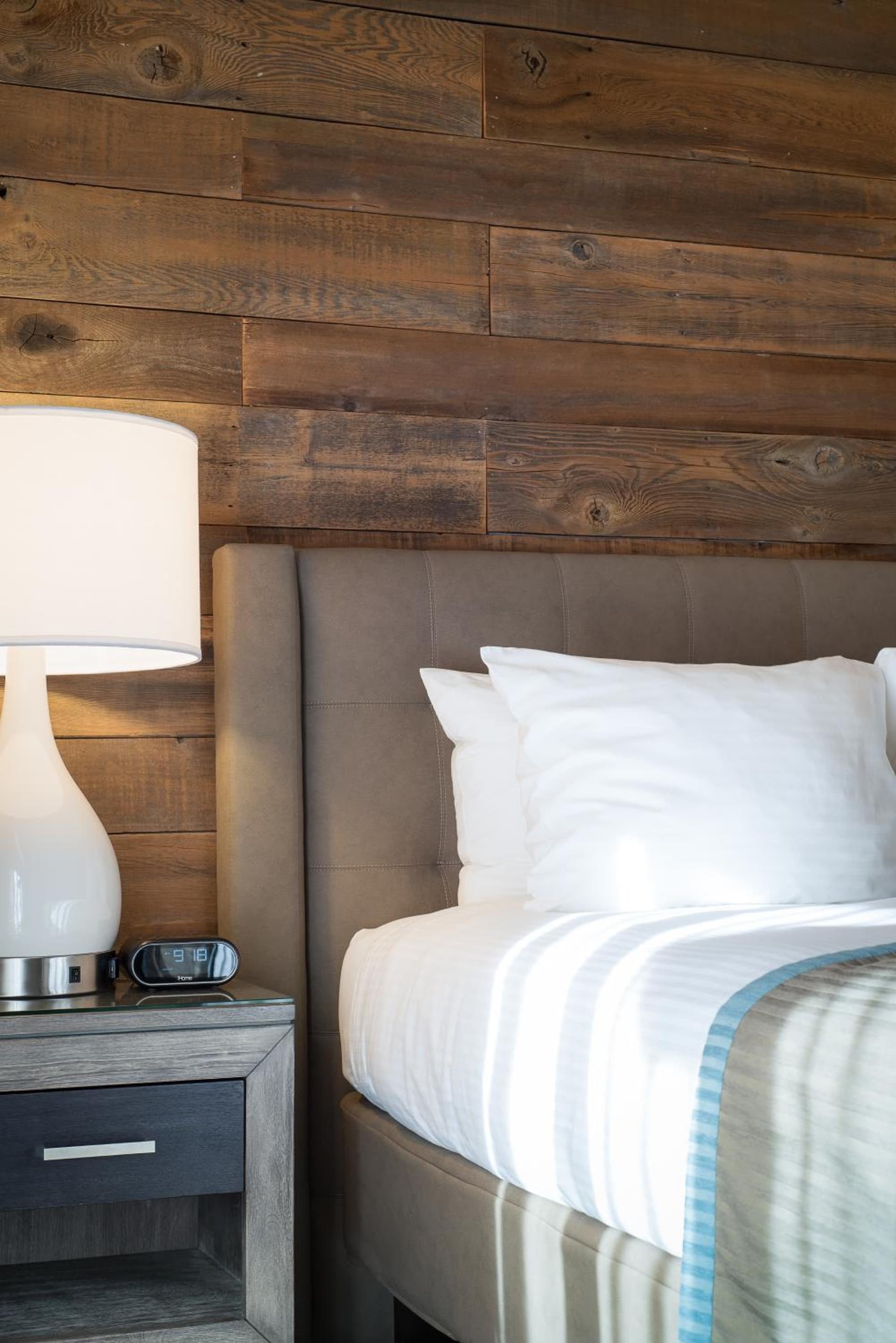Hotel Azure interior in South Lake Tahoe, CA — gallery photo 2