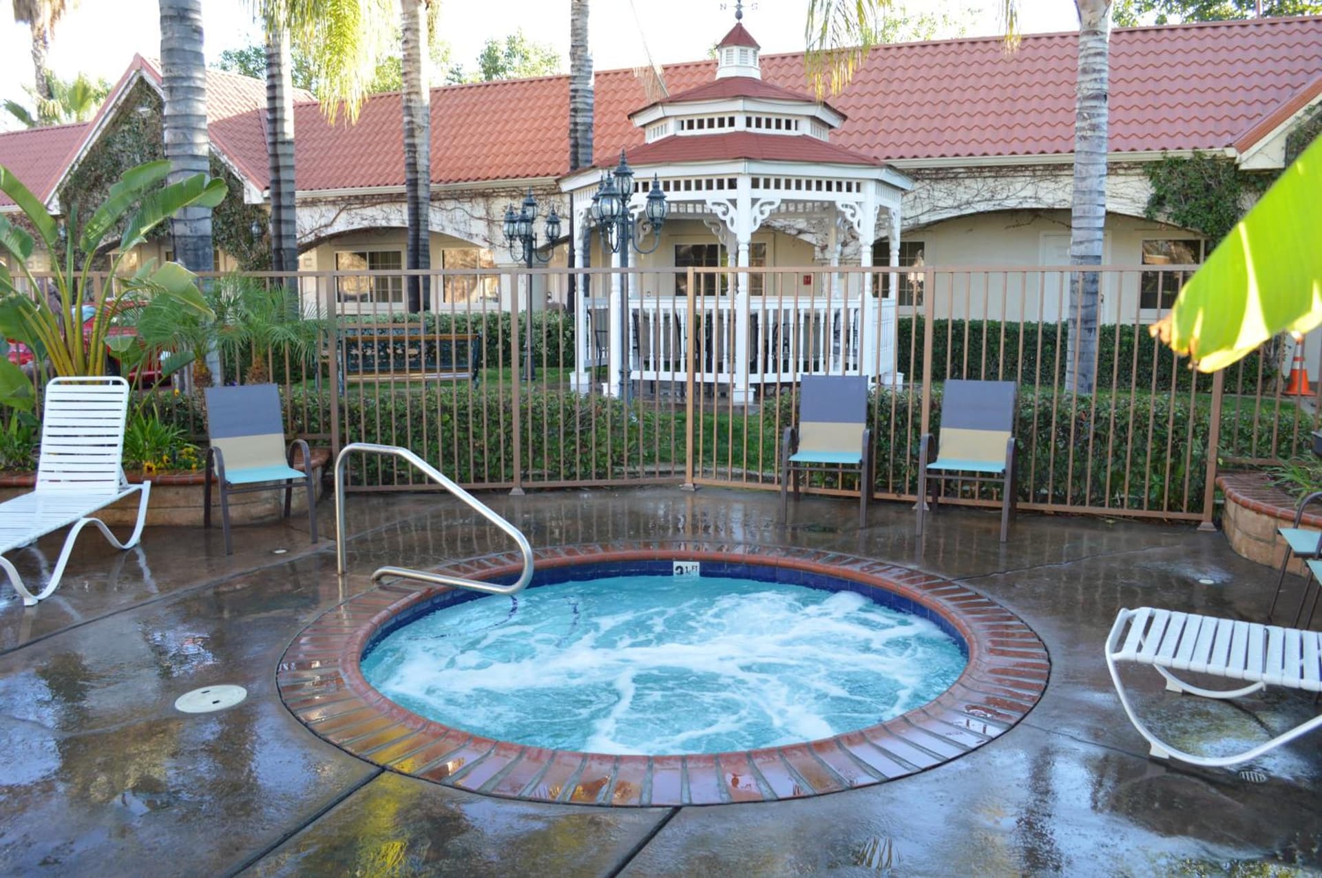 Dynasty Suites Redlands interior in Redlands, CA — gallery photo 2