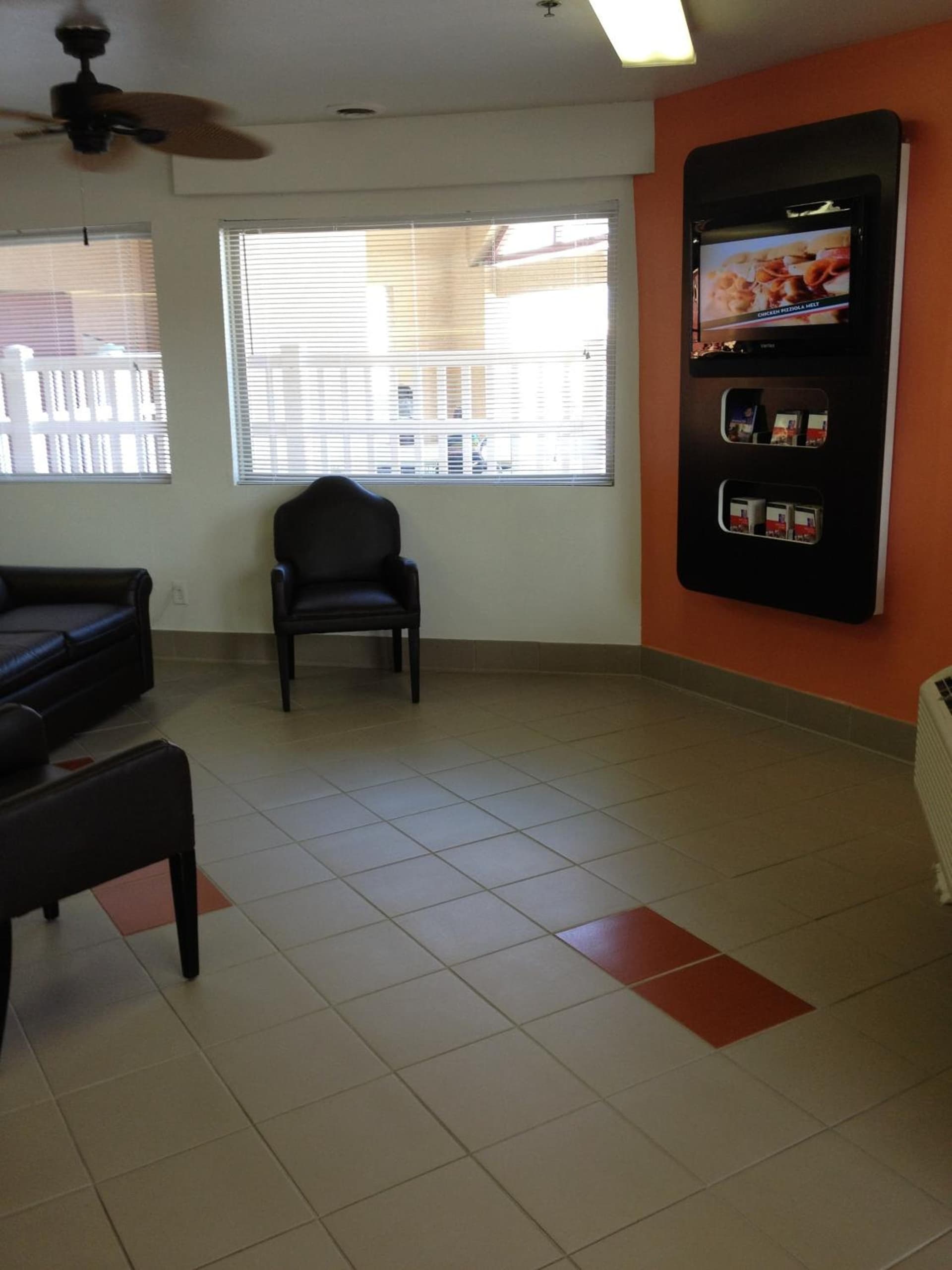 Motel 6-Brownsville, TX North gallery photo in Brownsville, TX — image 13