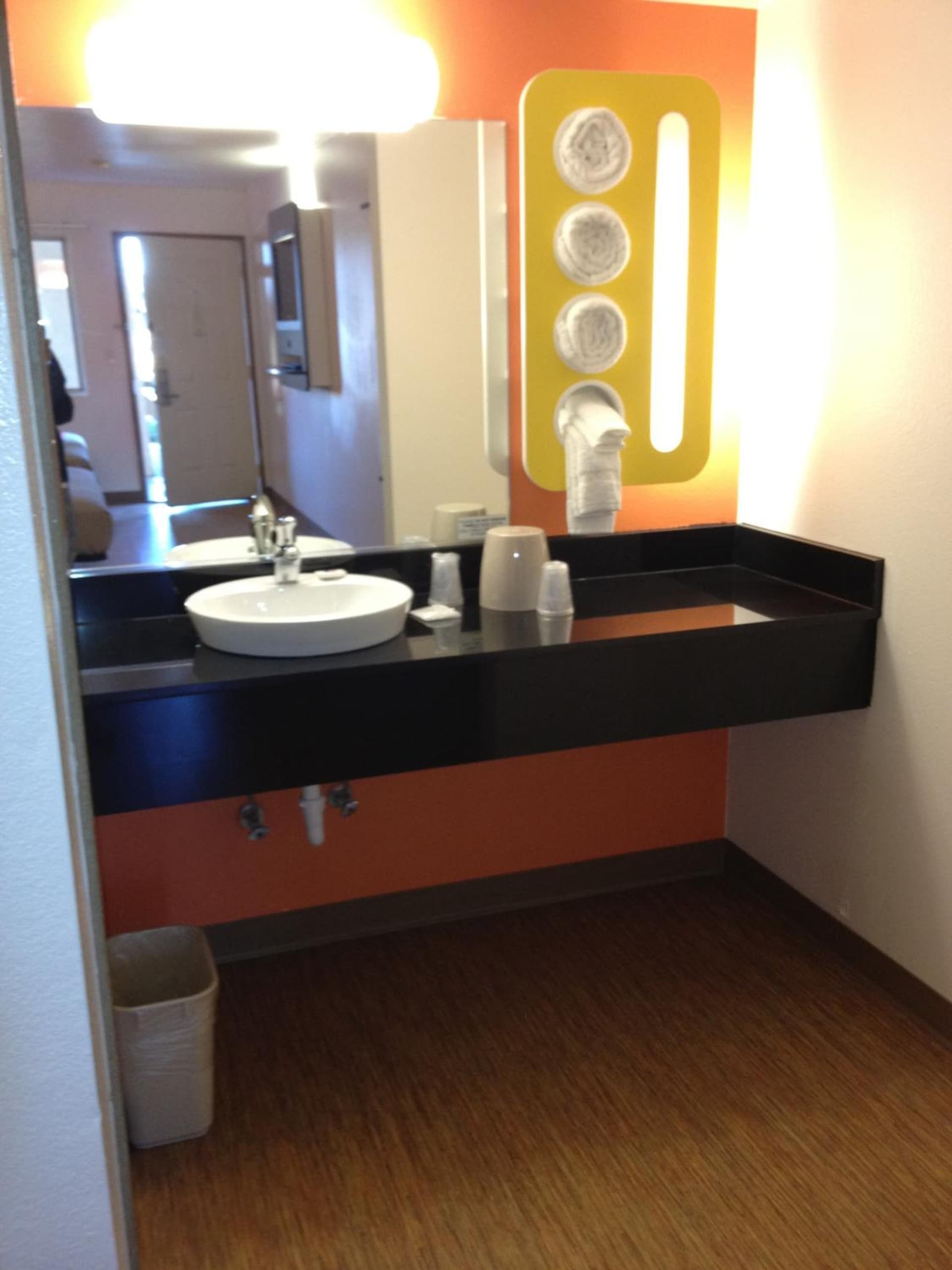 Motel 6-Brownsville, TX North gallery photo in Brownsville, TX — image 19