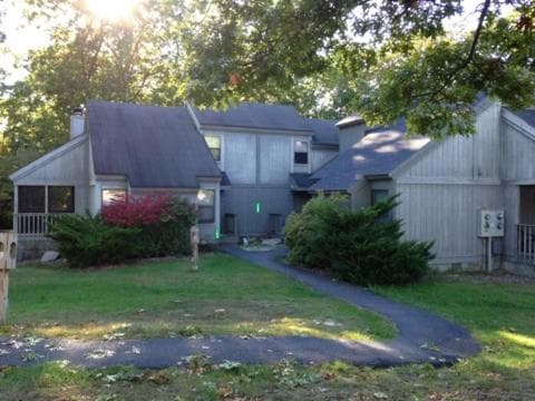 Eagle Village Resort & Chalet featured exterior or lobby in Bushkill — similar hotel